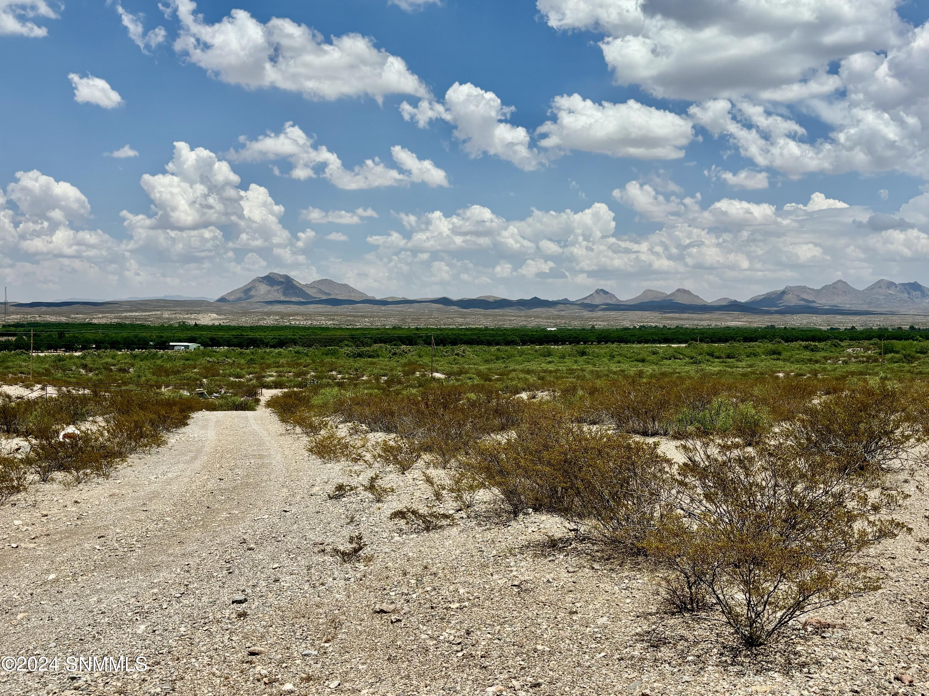 190 Camino Orilla, Radium Springs, New Mexico image 3