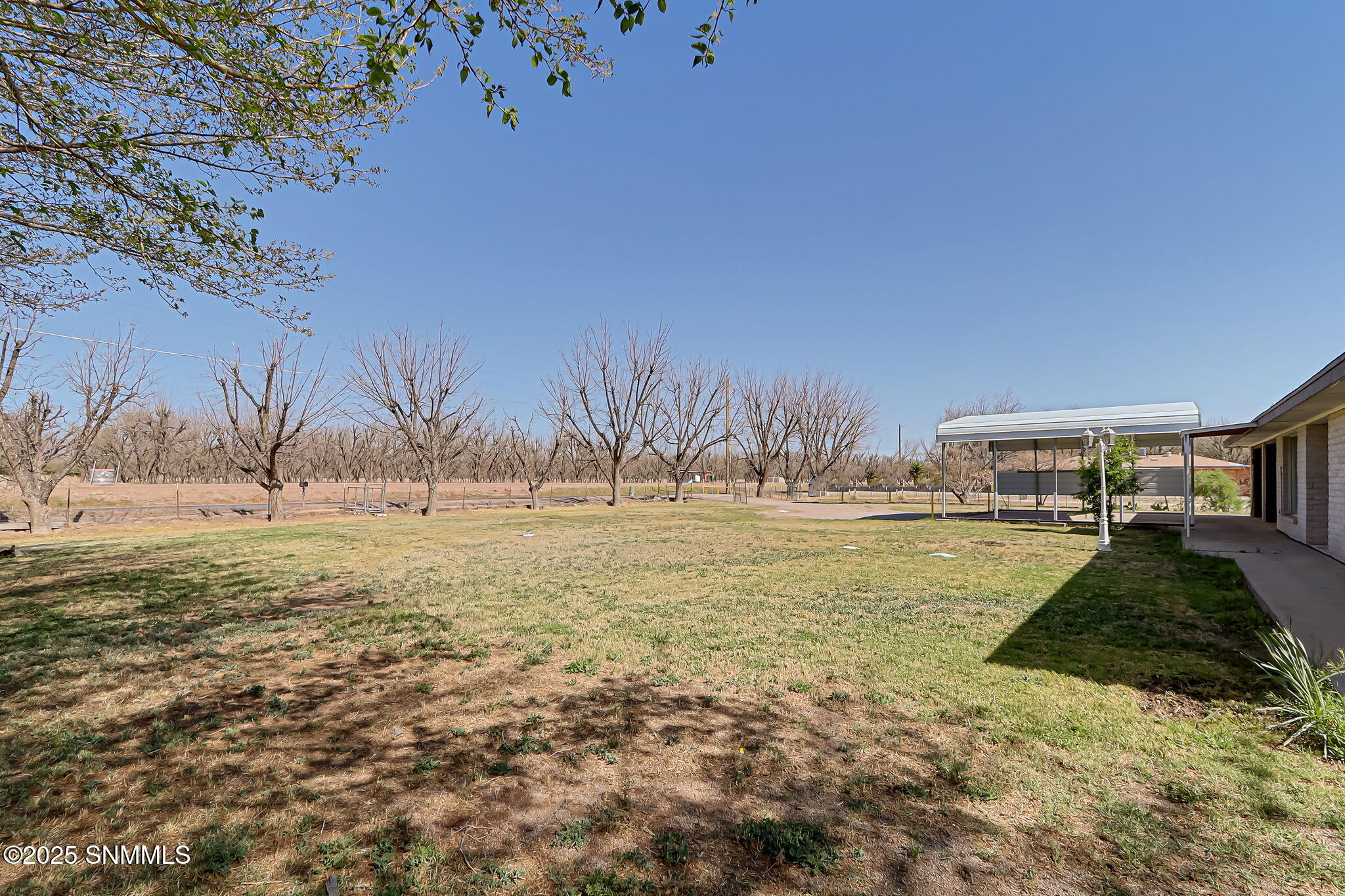 1734 S Fairacres Road, Las Cruces, New Mexico image 4