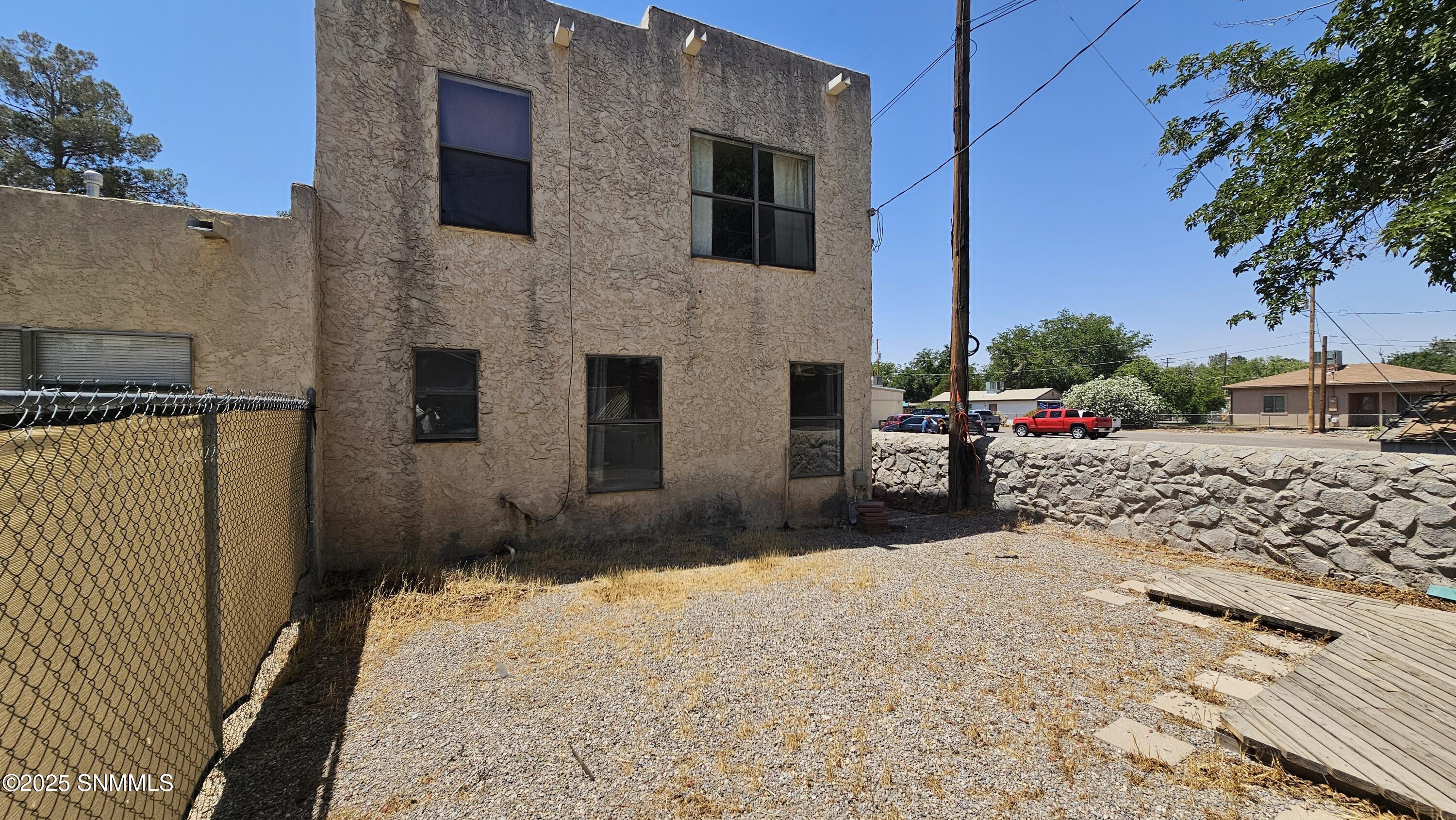 Las Cruces, New Mexico 88005, United States, 3 Bedrooms Bedrooms, ,2 BathroomsBathrooms,Residential,Active,152581