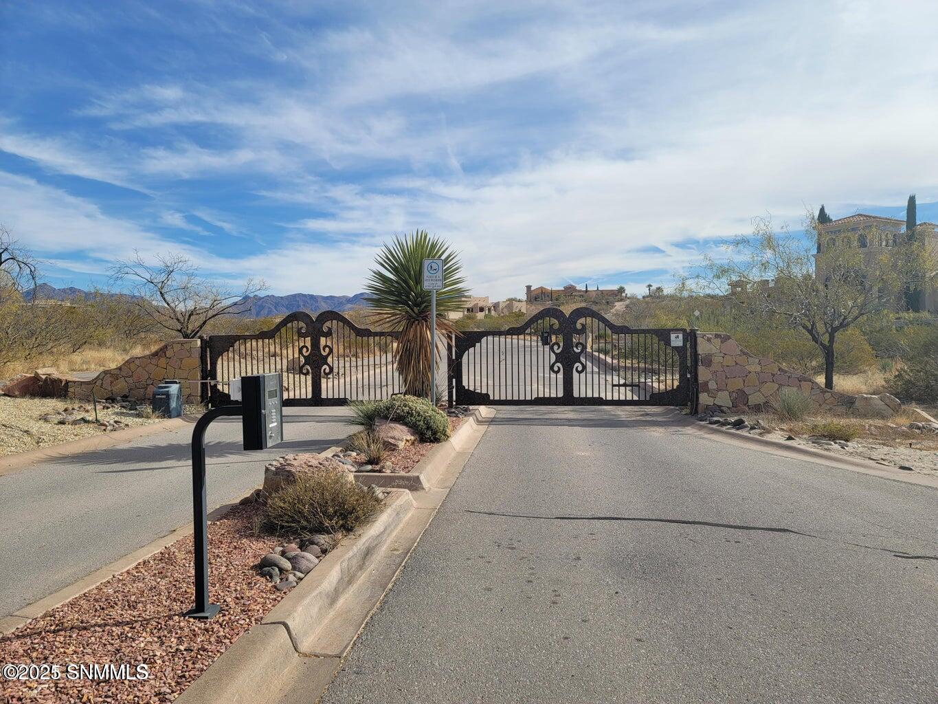 6025 Avenida Sonrisa, Las Cruces, New Mexico image 8