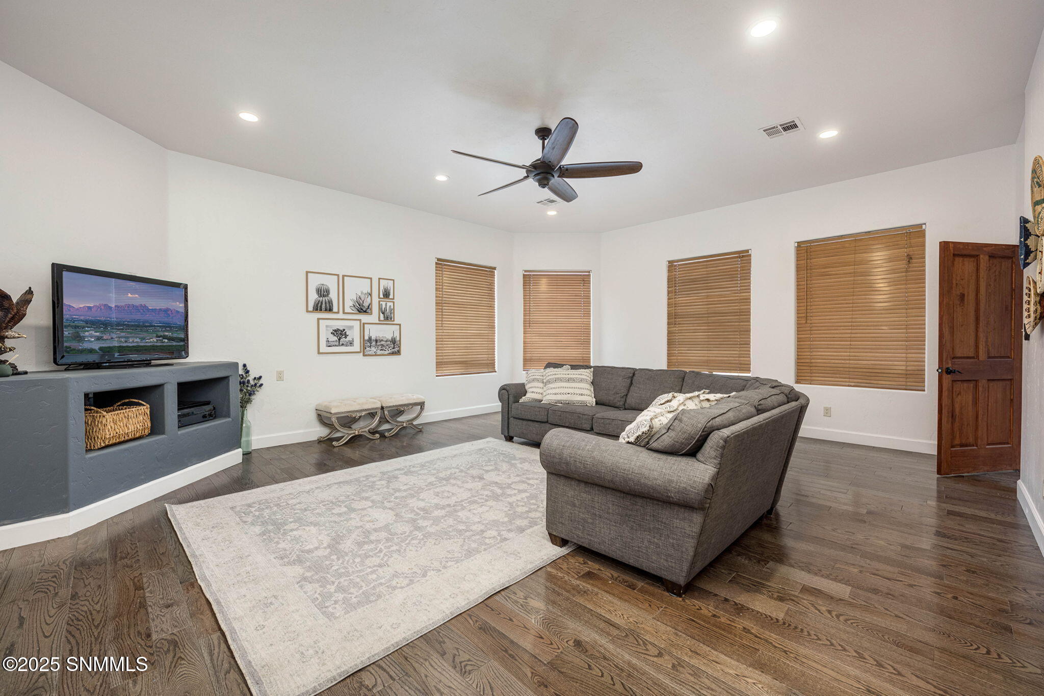 3418 Vista Primera Road, Las Cruces, New York image 26