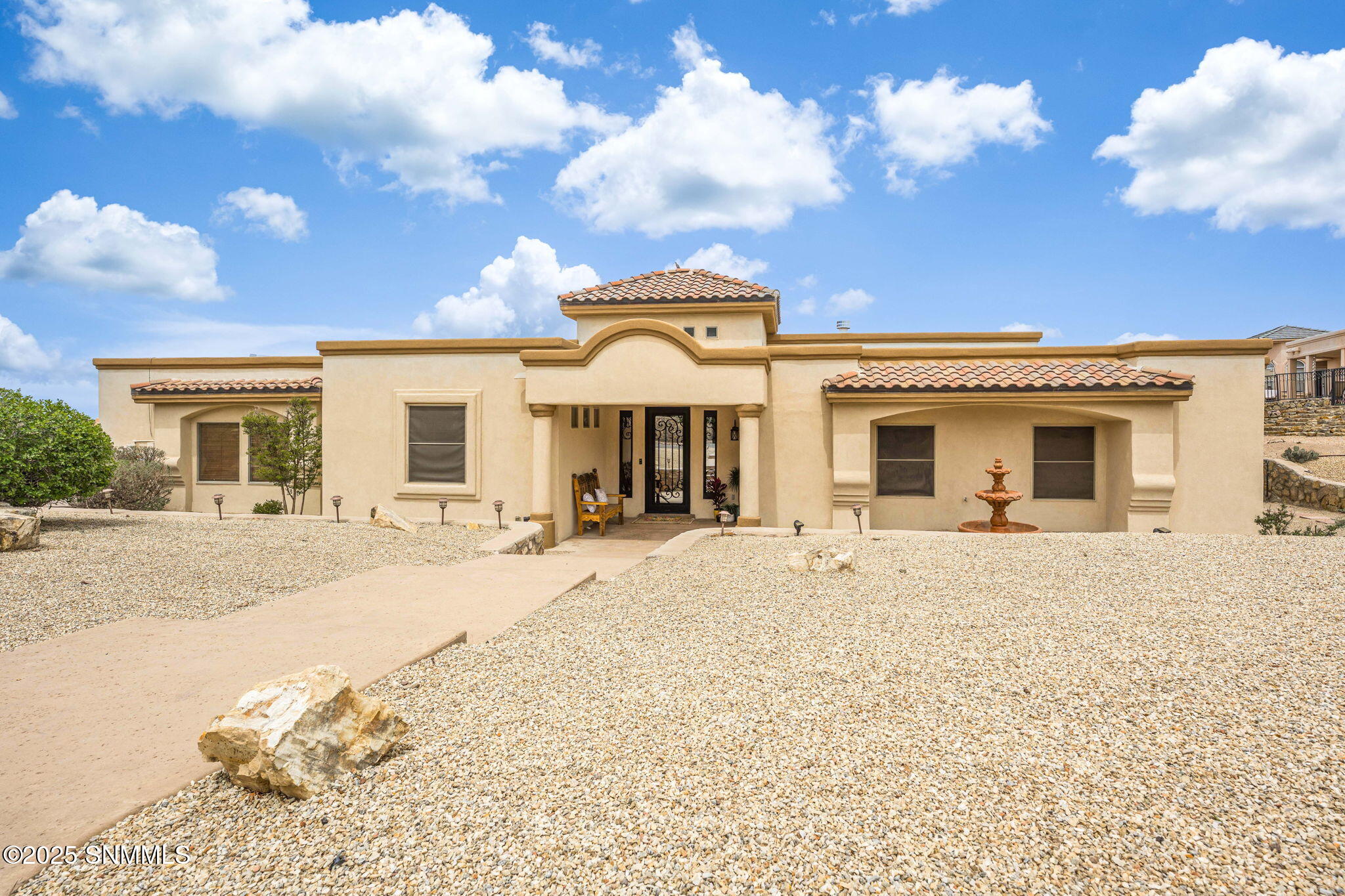 3418 Vista Primera Road, Las Cruces, New York image 2