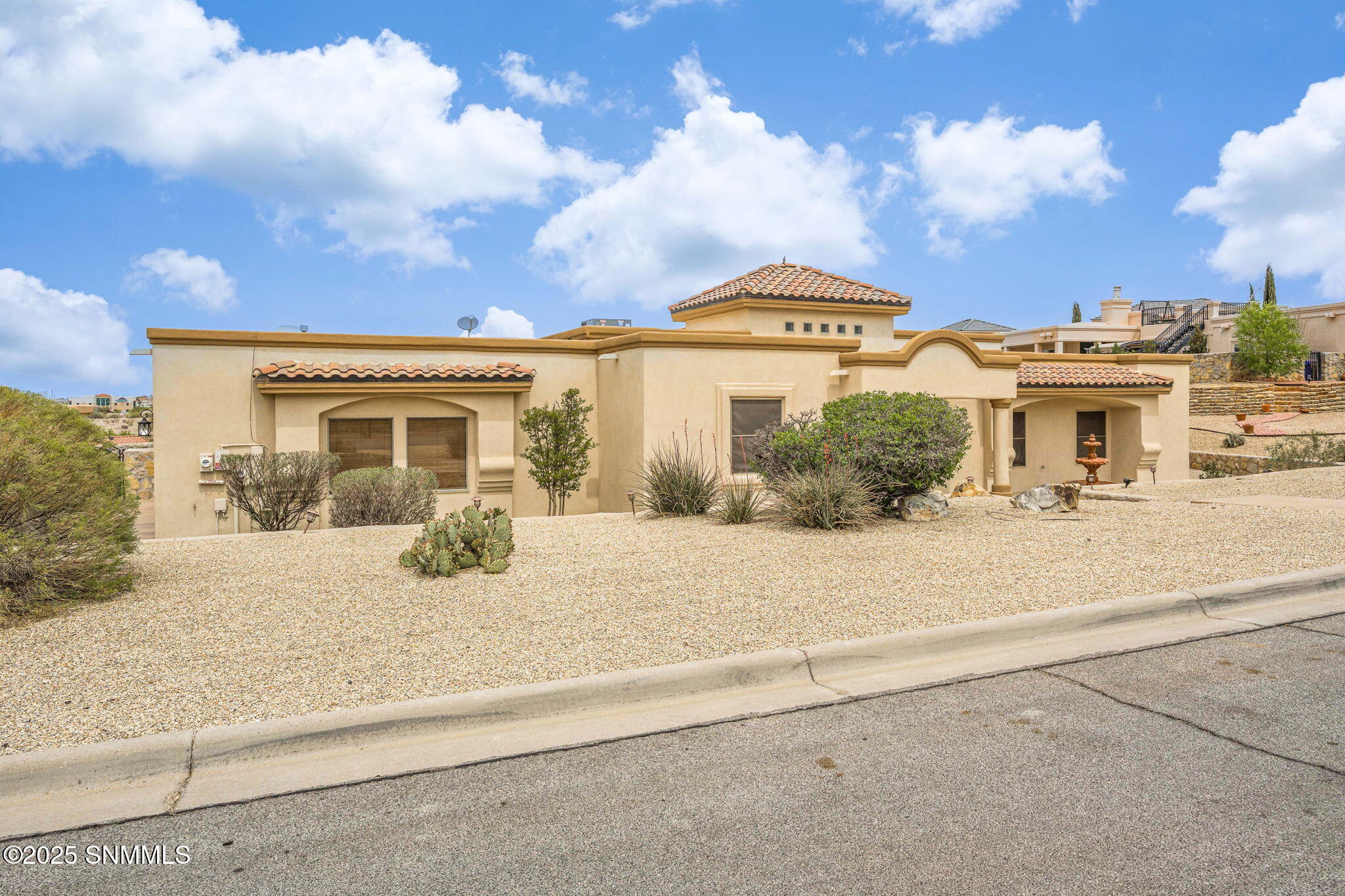 3418 Vista Primera Road, Las Cruces, New York image 4