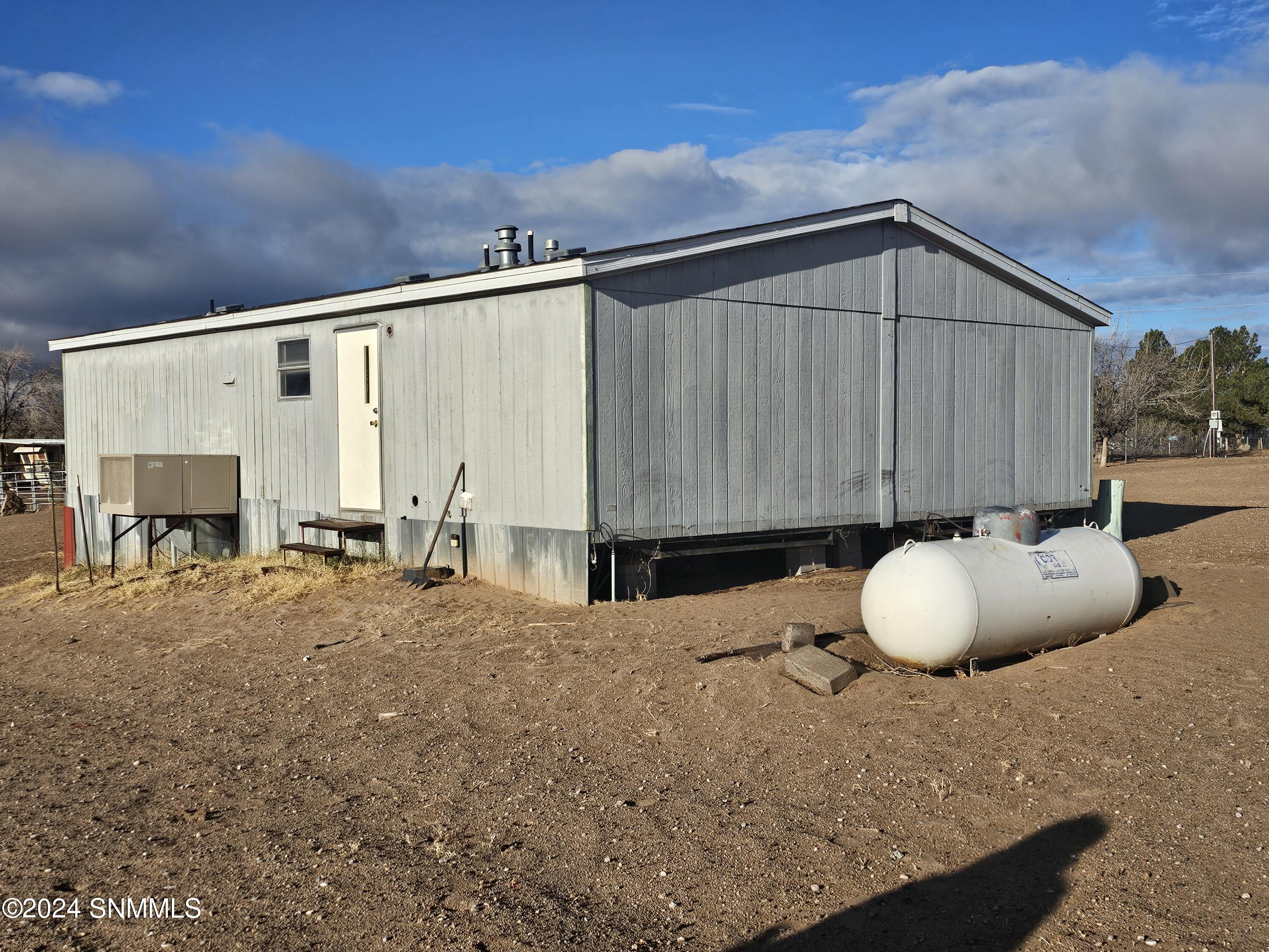 12441 Frodo Place, Radium Springs, New Mexico image 4