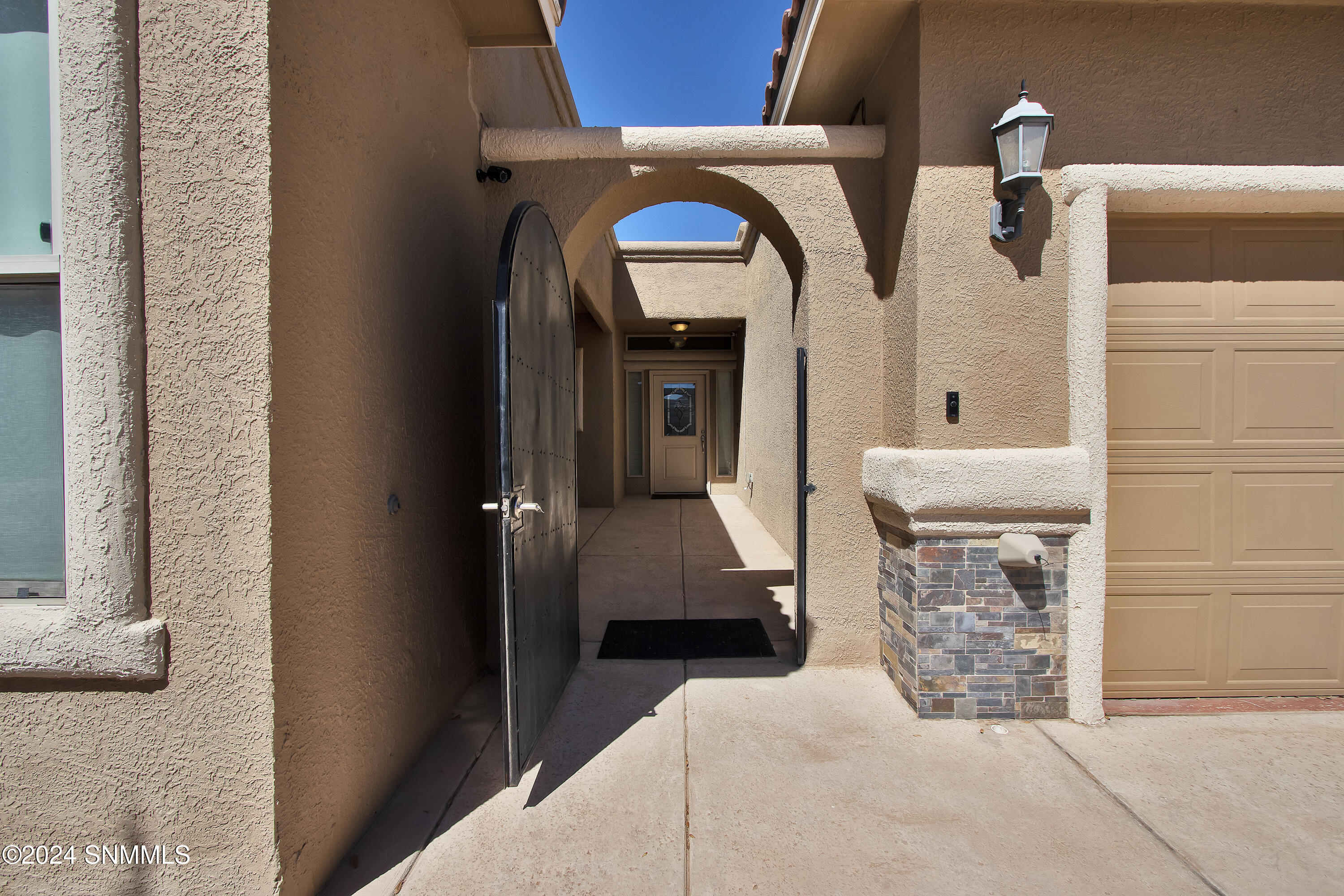 5705 Wales Drive, Santa Teresa, New Mexico image 10