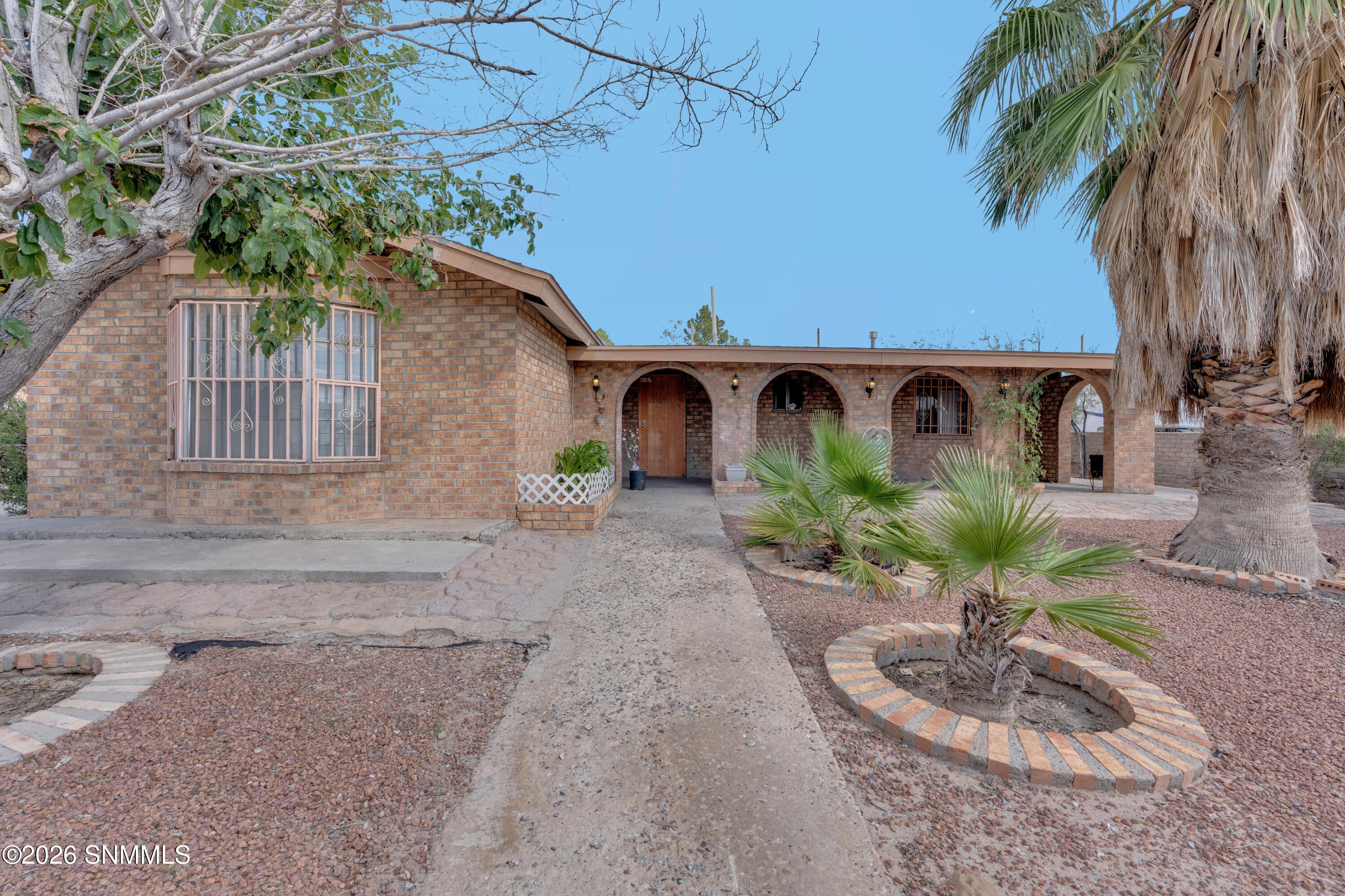970 San Andres Drive - Photo 3