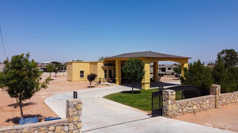 Homes For Sale - 406 Ralph Street<br/> Chaparral, NM 88081