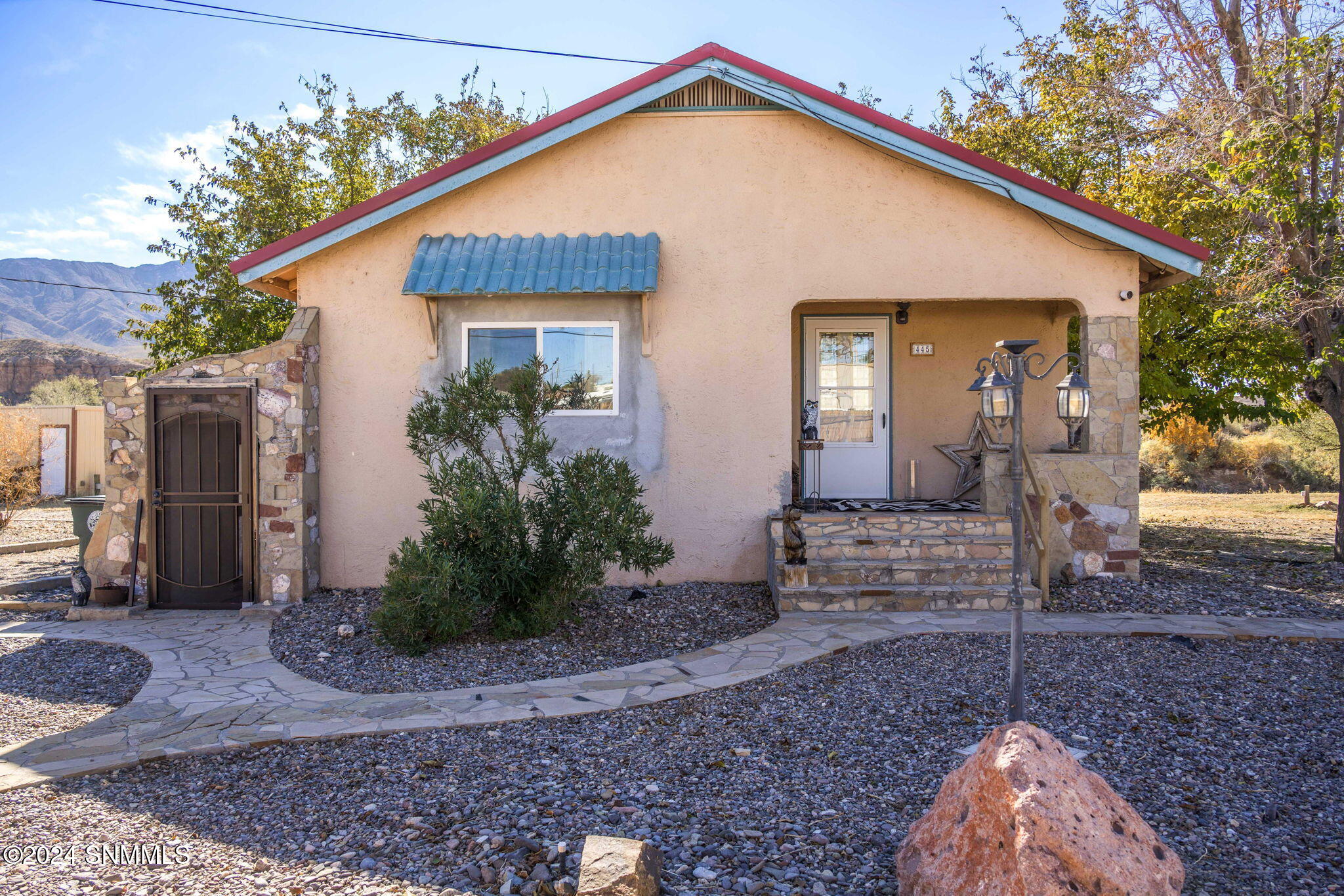 445 E Riverside Drive, Truth or Consequences, New Mexico image 4