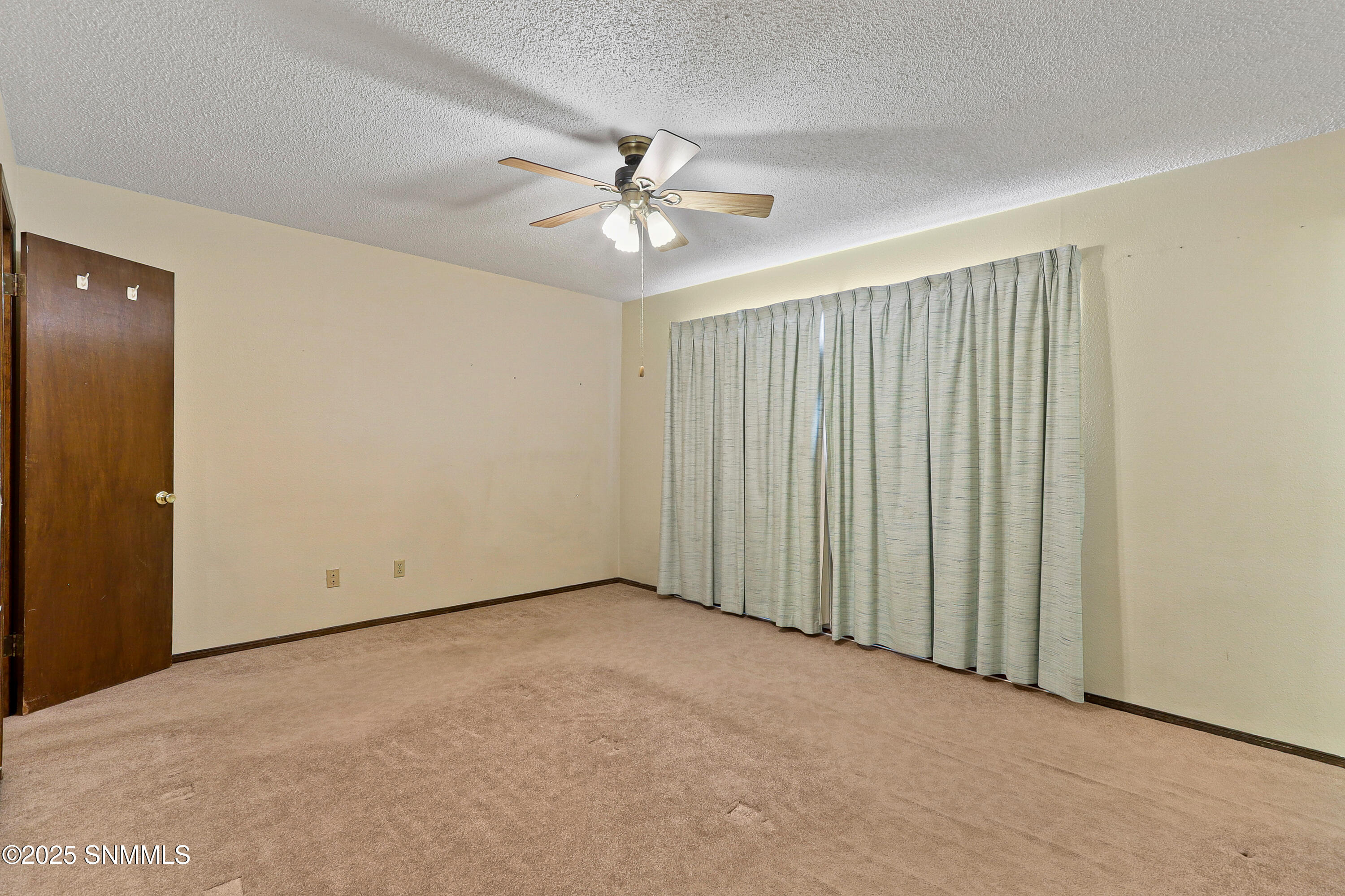 1865 Carlyle Drive, Las Cruces, New York image 29
