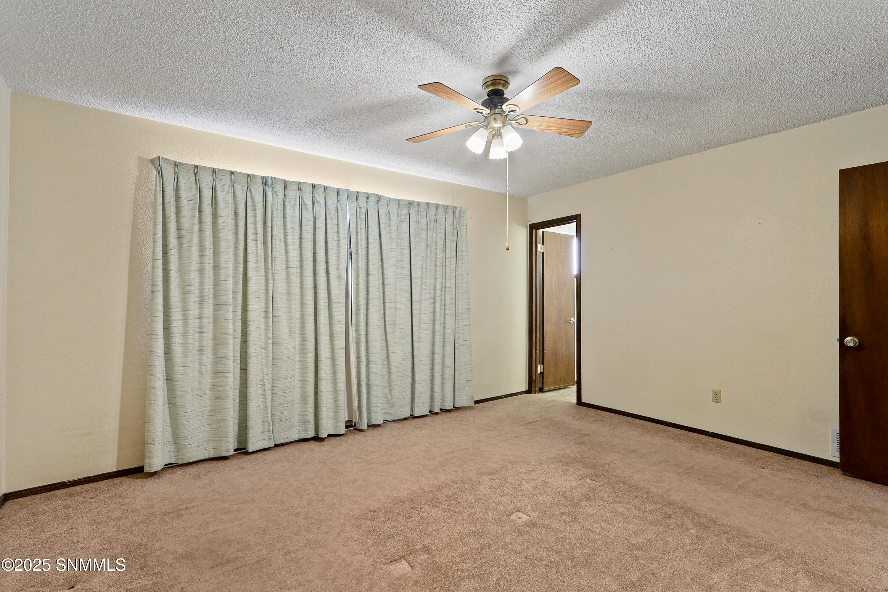 1865 Carlyle Drive, Las Cruces, New York image 31