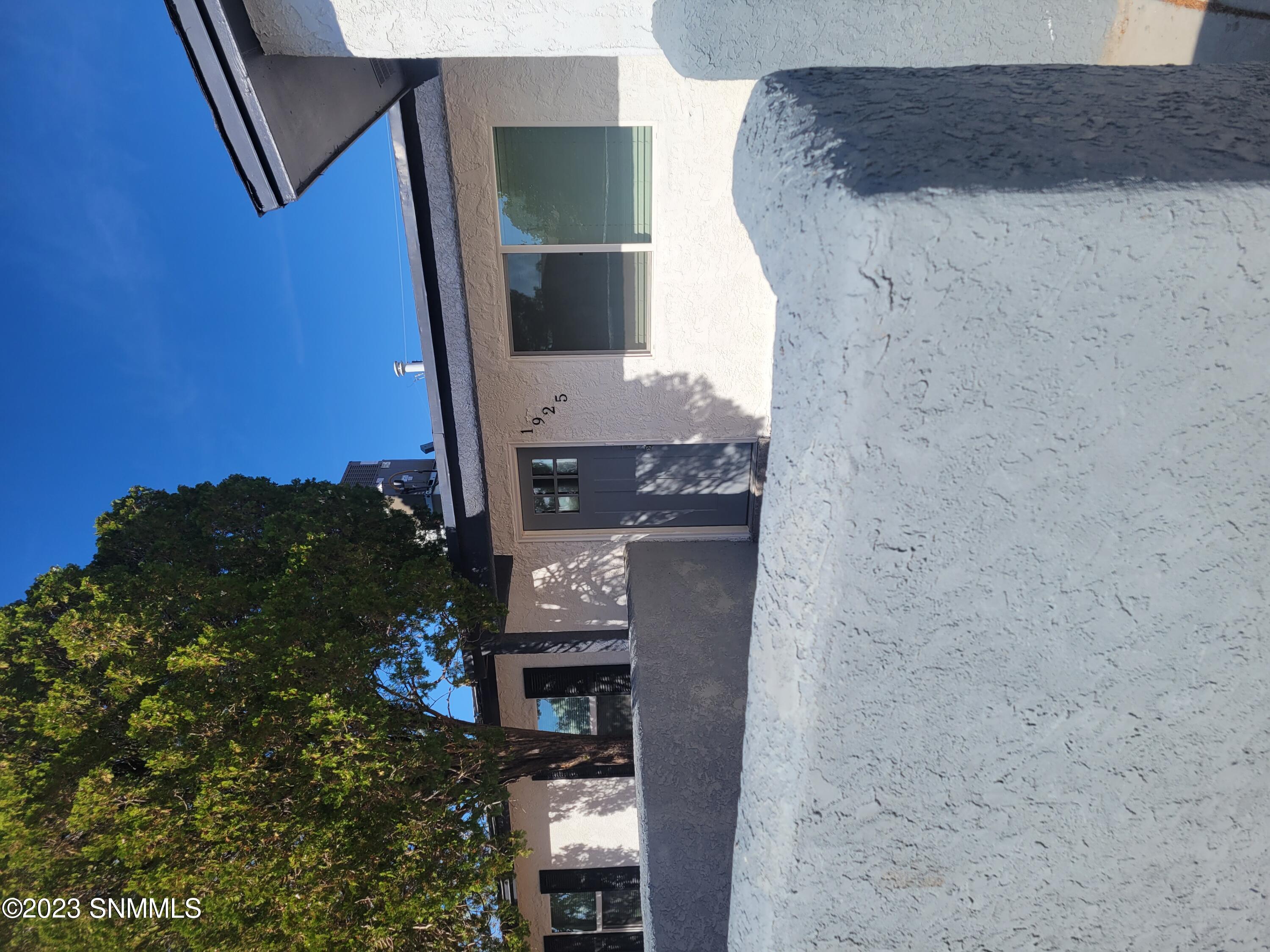 Las Cruces, New Mexico 88001, United States, 3 Bedrooms Bedrooms, ,2 BathroomsBathrooms,Residential,Active,68966