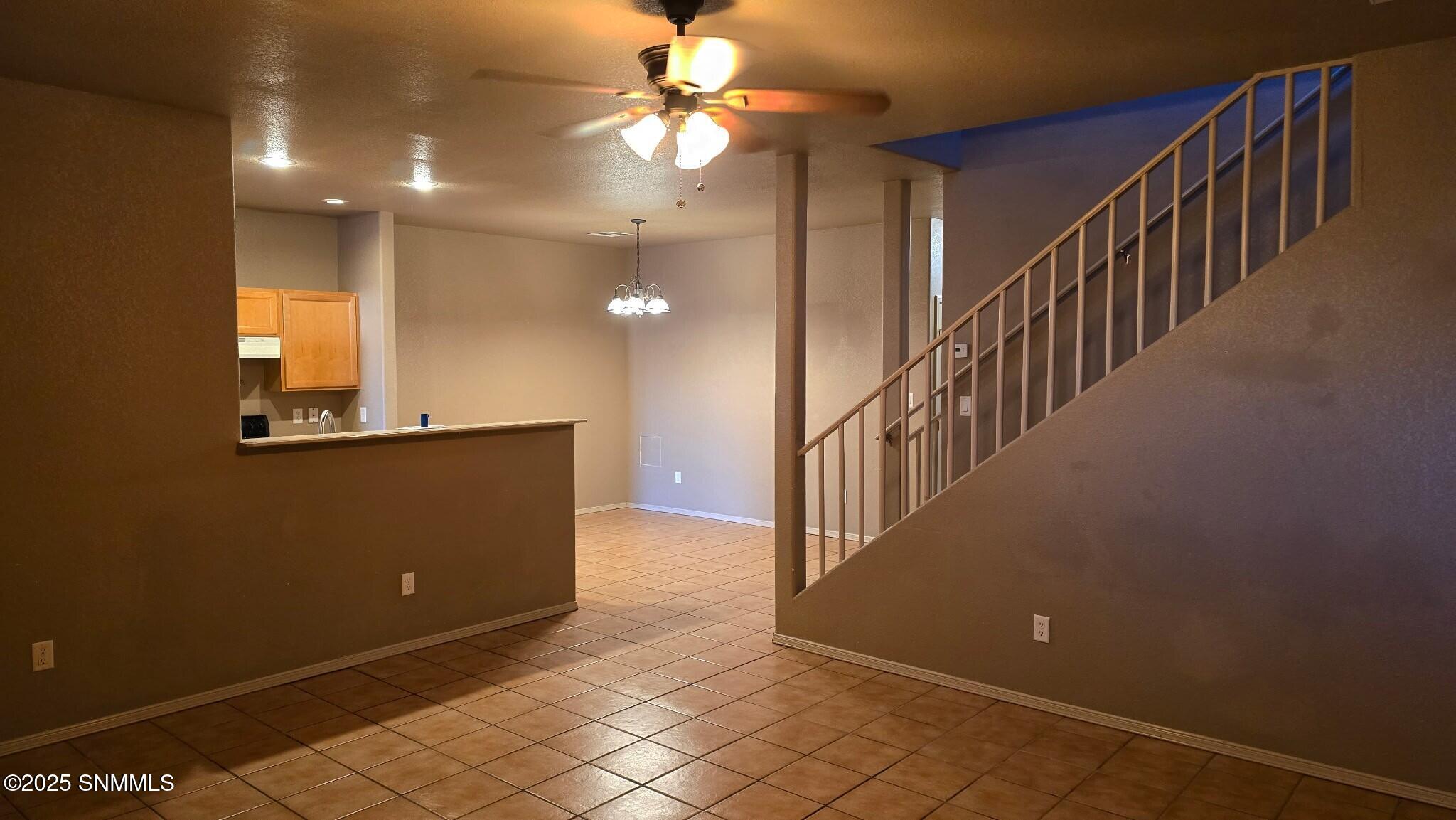 Las Cruces, New Mexico 88012, United States, 3 Bedrooms Bedrooms, ,2 BathroomsBathrooms,Residential,Active,91144