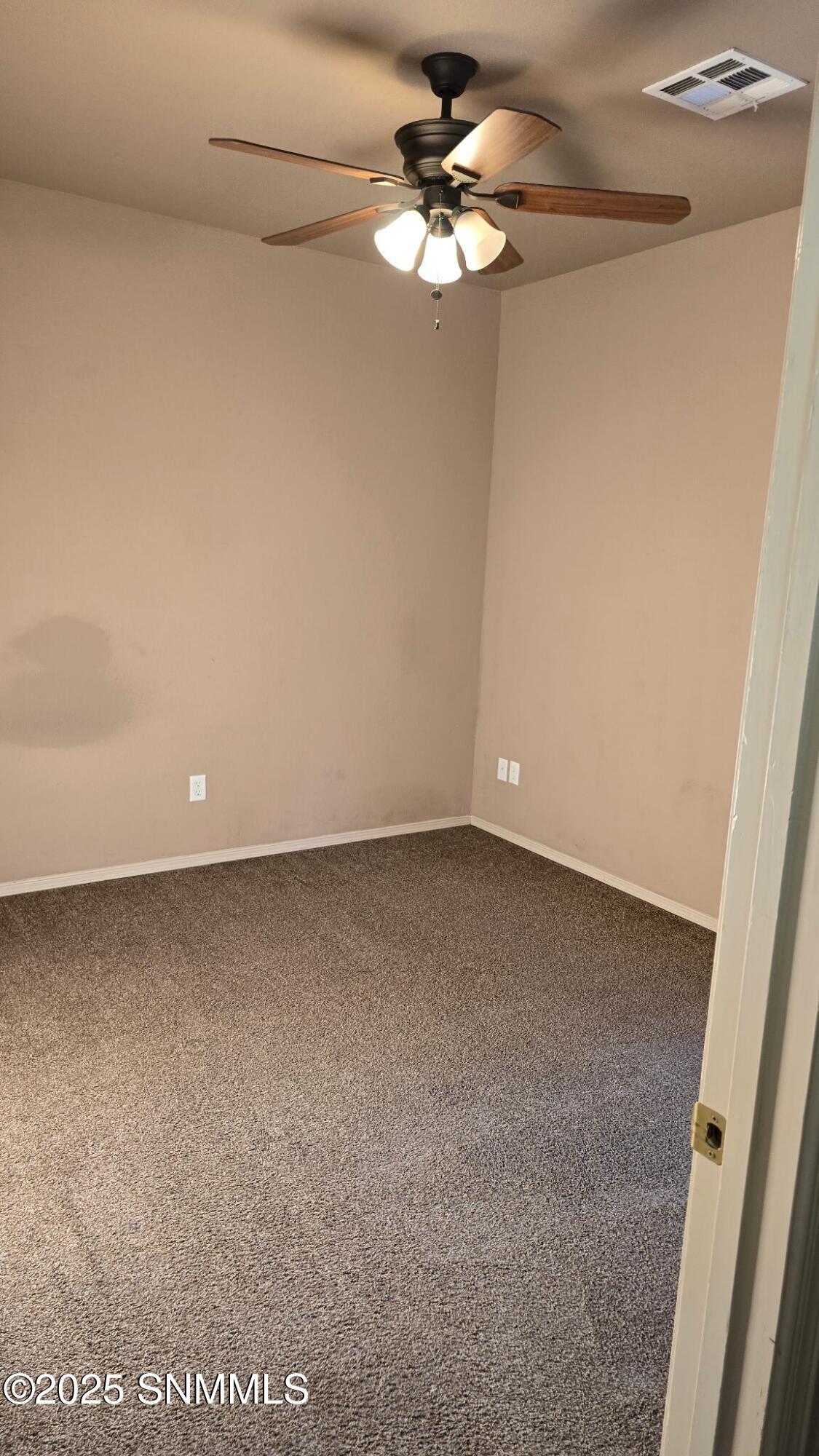 Las Cruces, New Mexico 88012, United States, 3 Bedrooms Bedrooms, ,2 BathroomsBathrooms,Residential,Active,91144