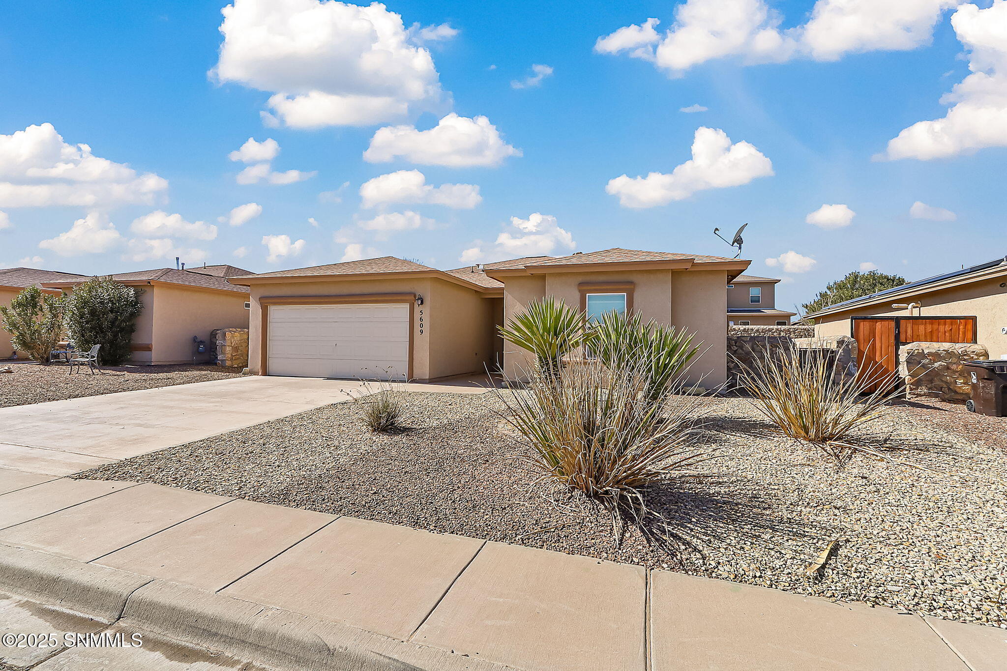 5609 Wales Drive #1-1, Santa Teresa, New Mexico image 2