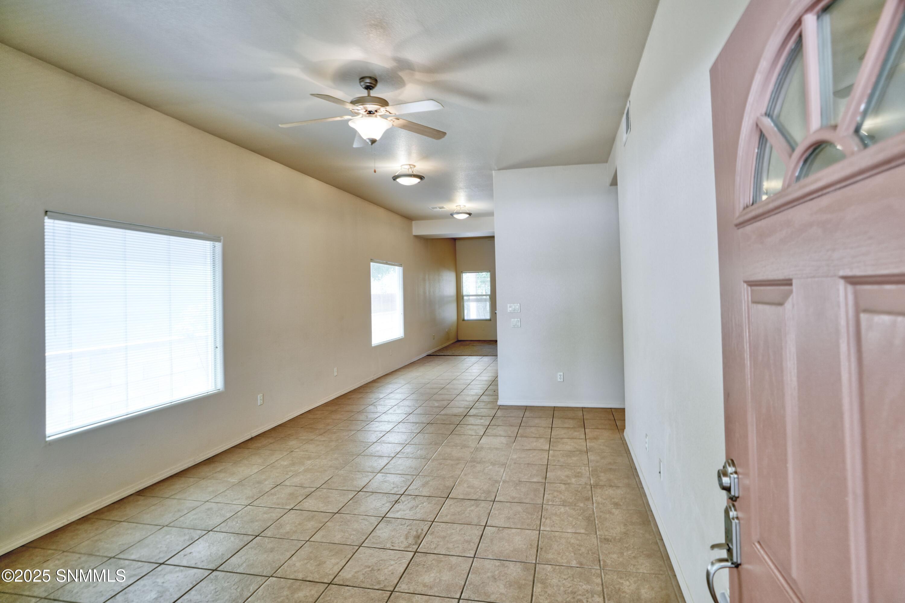2052 Cotton Avenue, Las Cruces, New York image 15