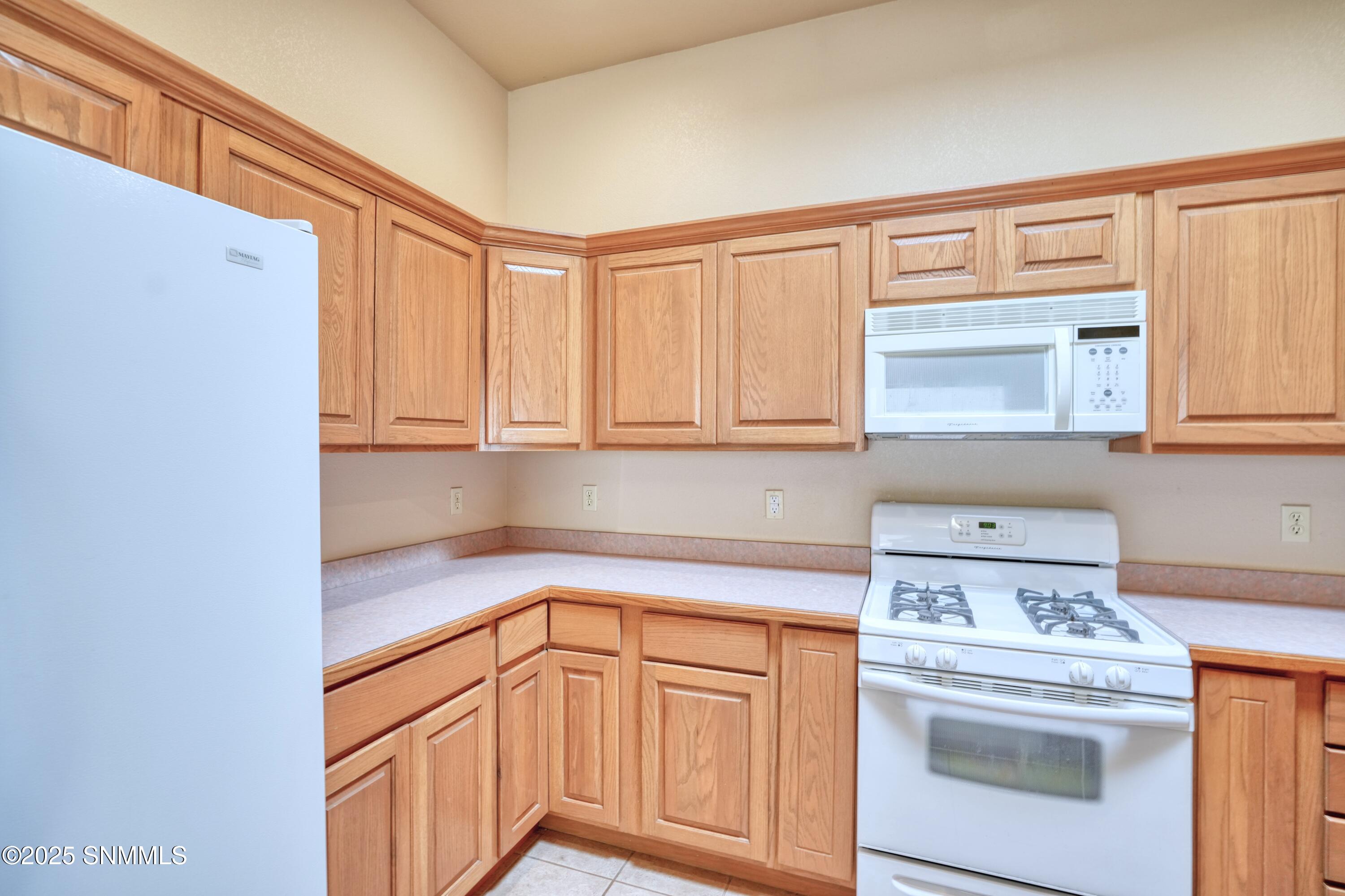 2052 Cotton Avenue, Las Cruces, New York image 24