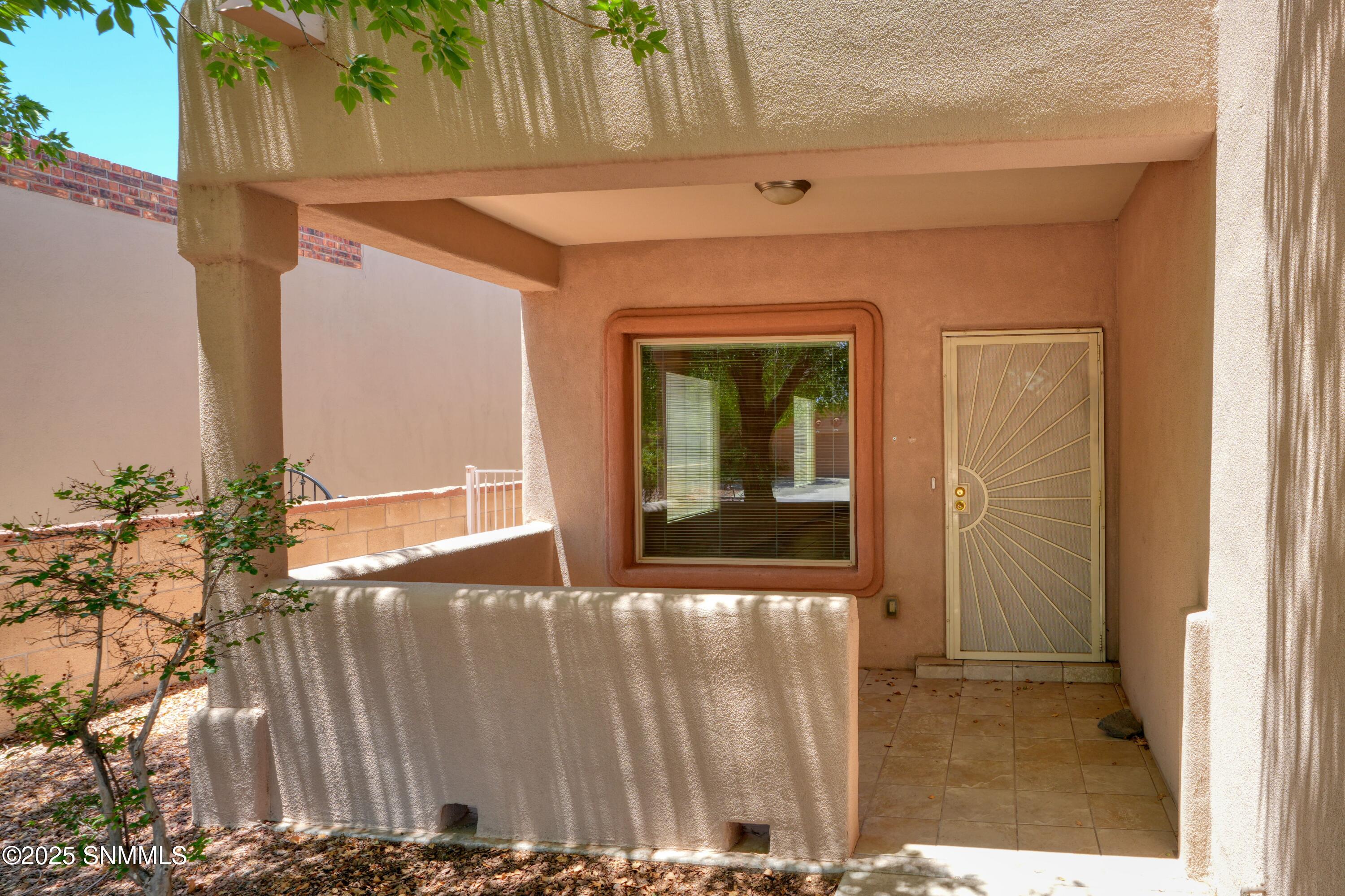 2052 Cotton Avenue, Las Cruces, New York image 13