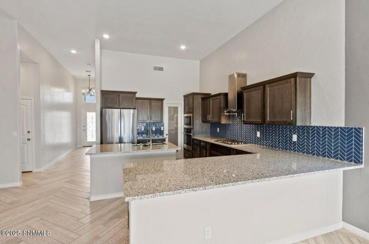107 Lincoln Street, Sunland Park, New Mexico image 2