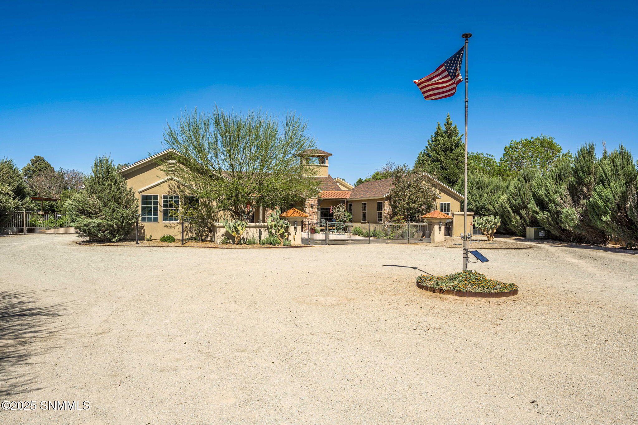 4640 Tetakawi Court, Las Cruces, New Mexico image 4