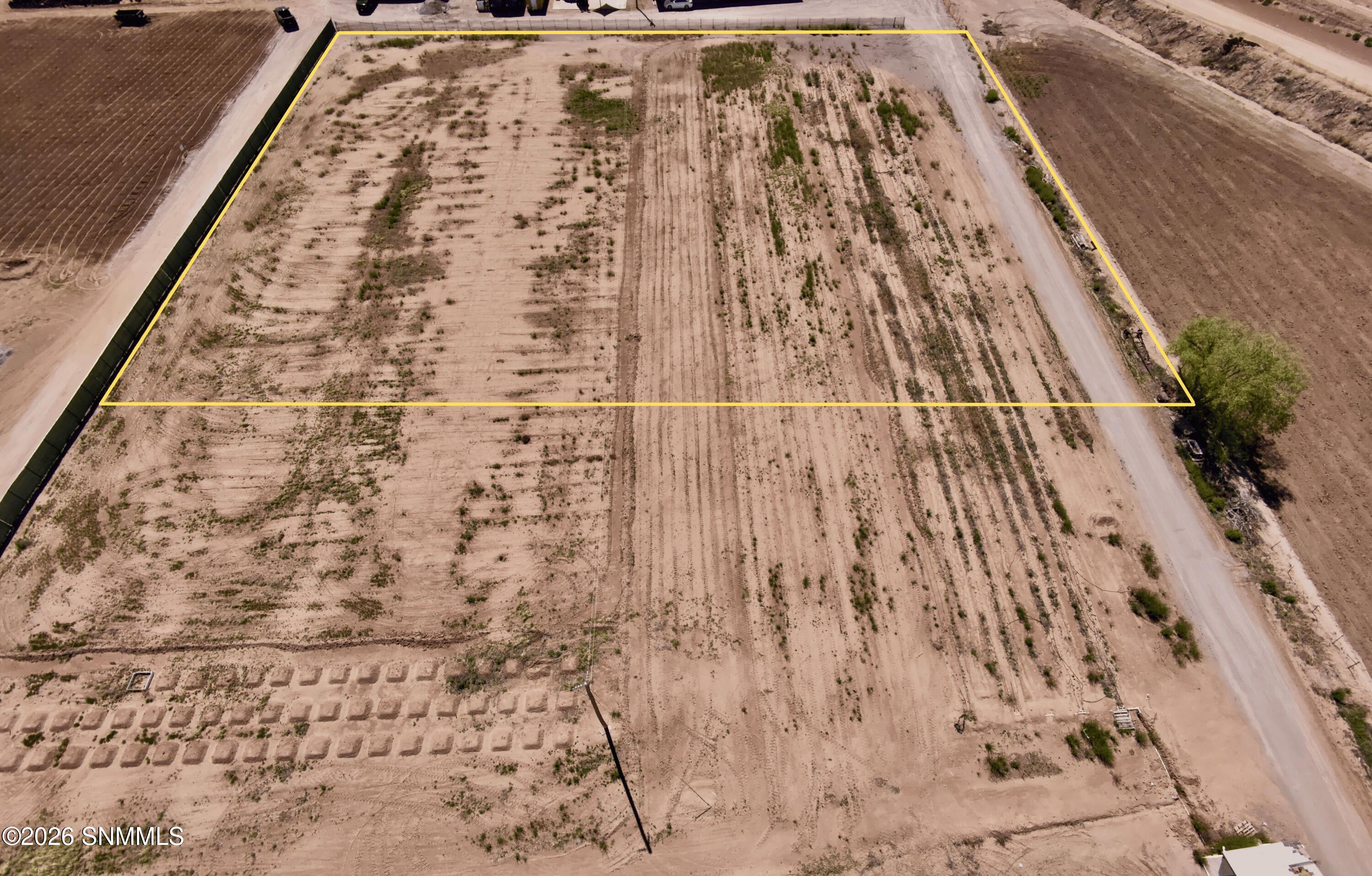 601 W San Miguel Street - Photo 4