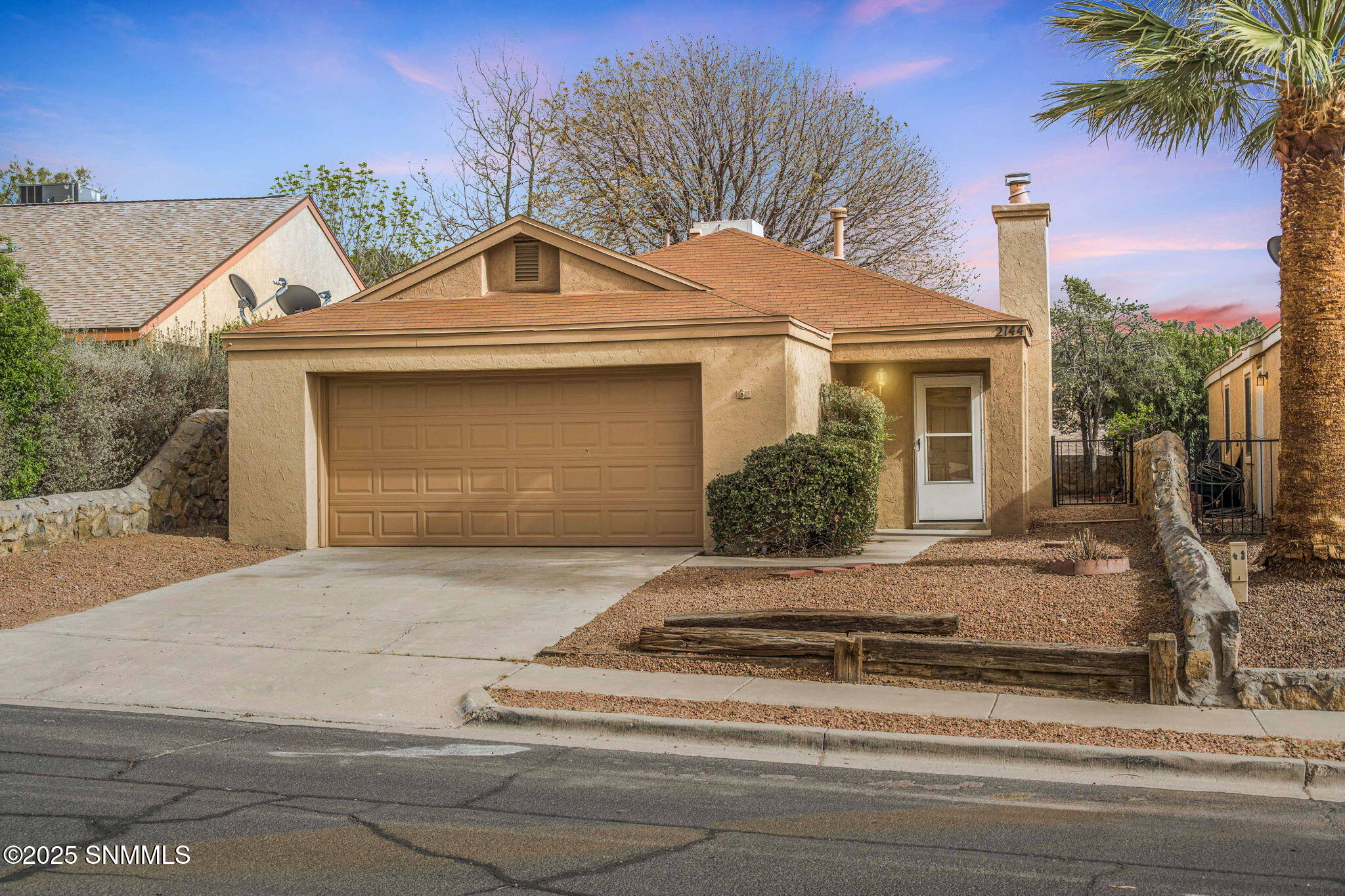 2144 Pioneer Avenue, Las Cruces, New Mexico image 2