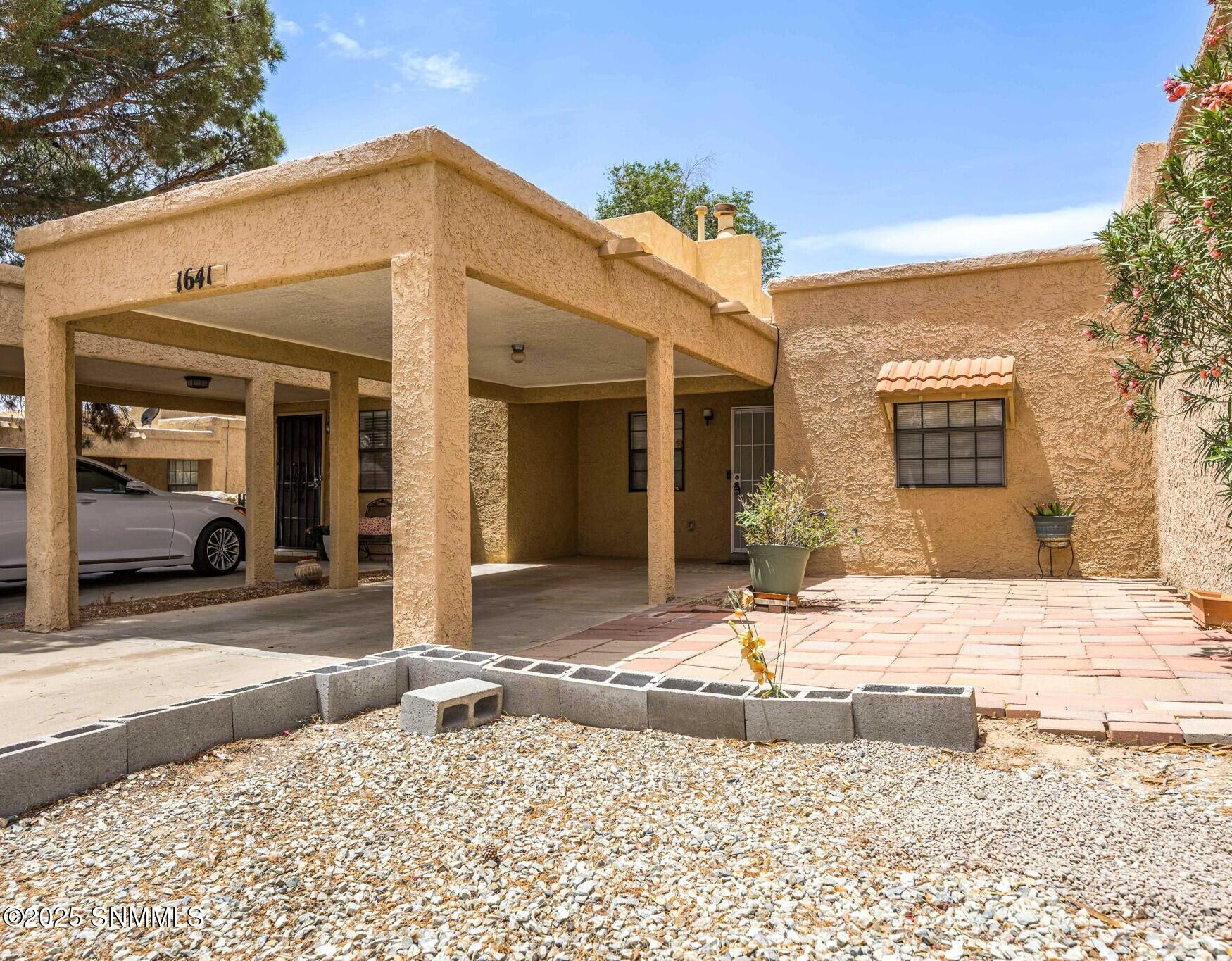 1641 Ebony Avenue, Las Cruces, New Mexico image 1