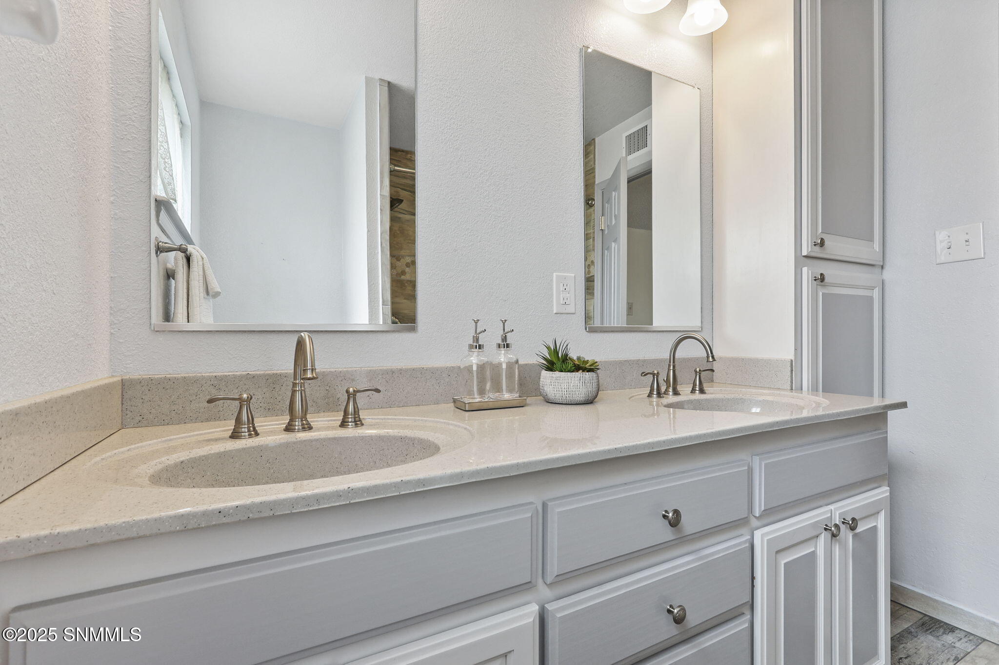 1725 Altura Avenue, Las Cruces, New Mexico image 21
