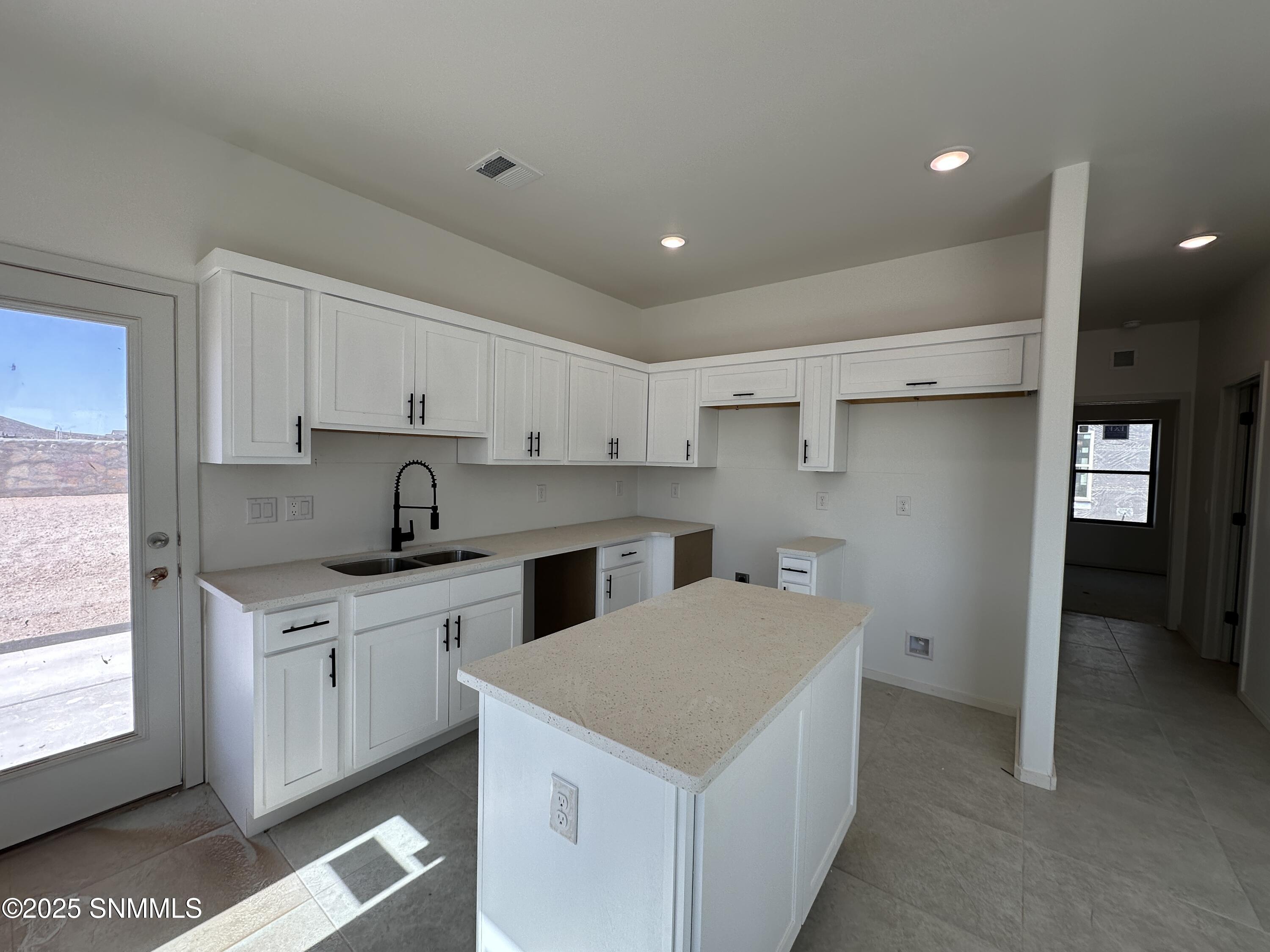 7701 San Eduardo Street, Las Cruces, New Mexico image 5