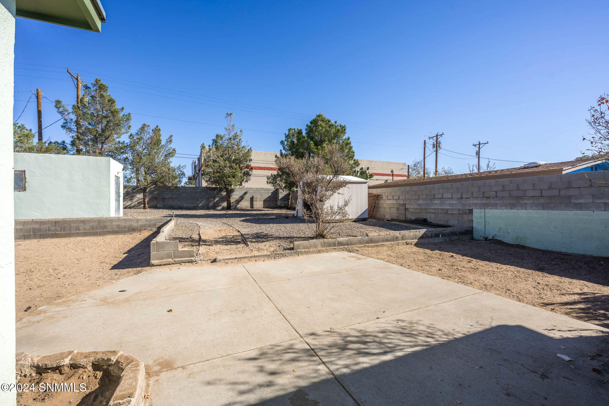 1725 Chaparro Street, Las Cruces, New Mexico image 9