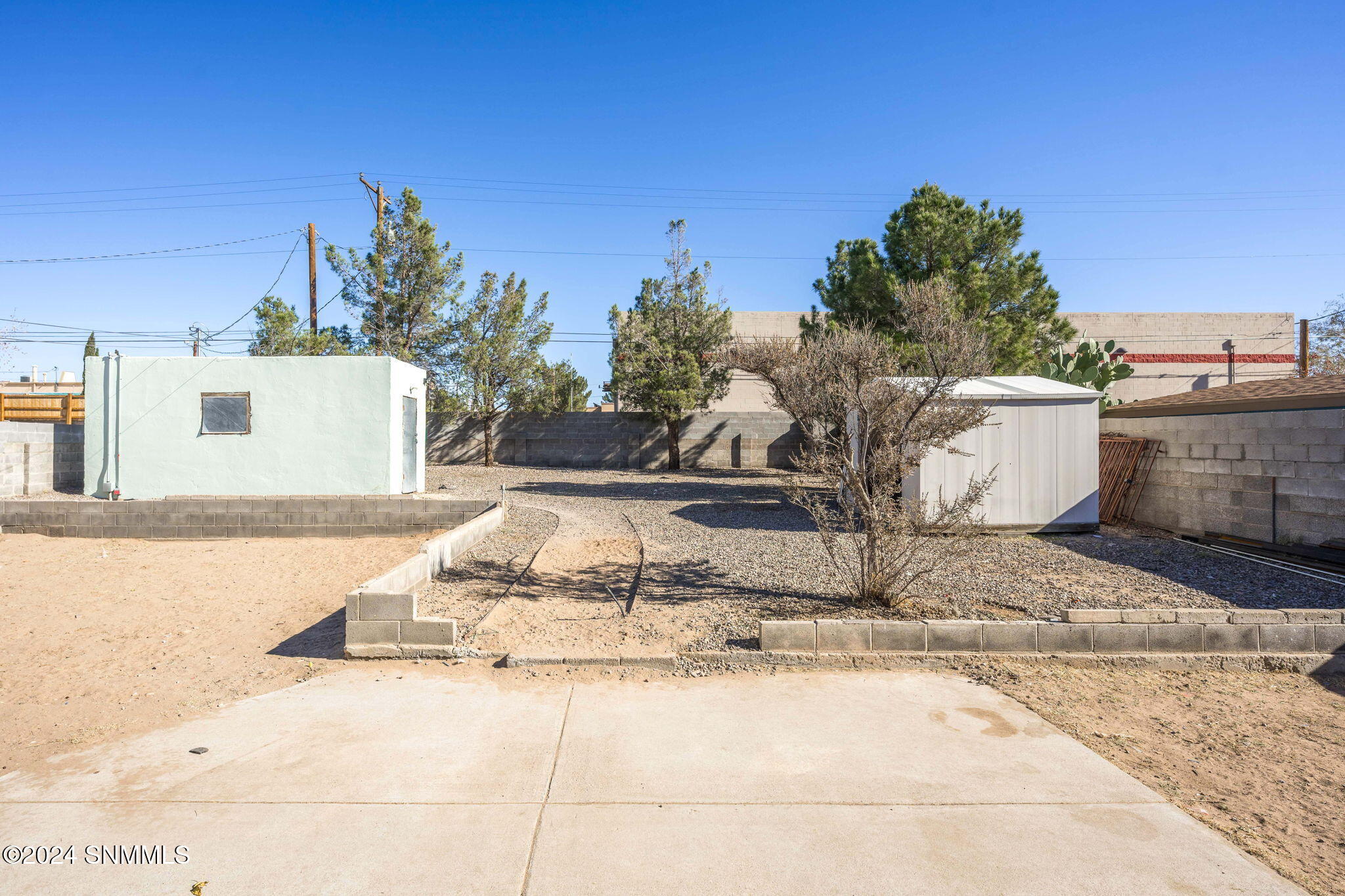 1725 Chaparro Street, Las Cruces, New Mexico image 11