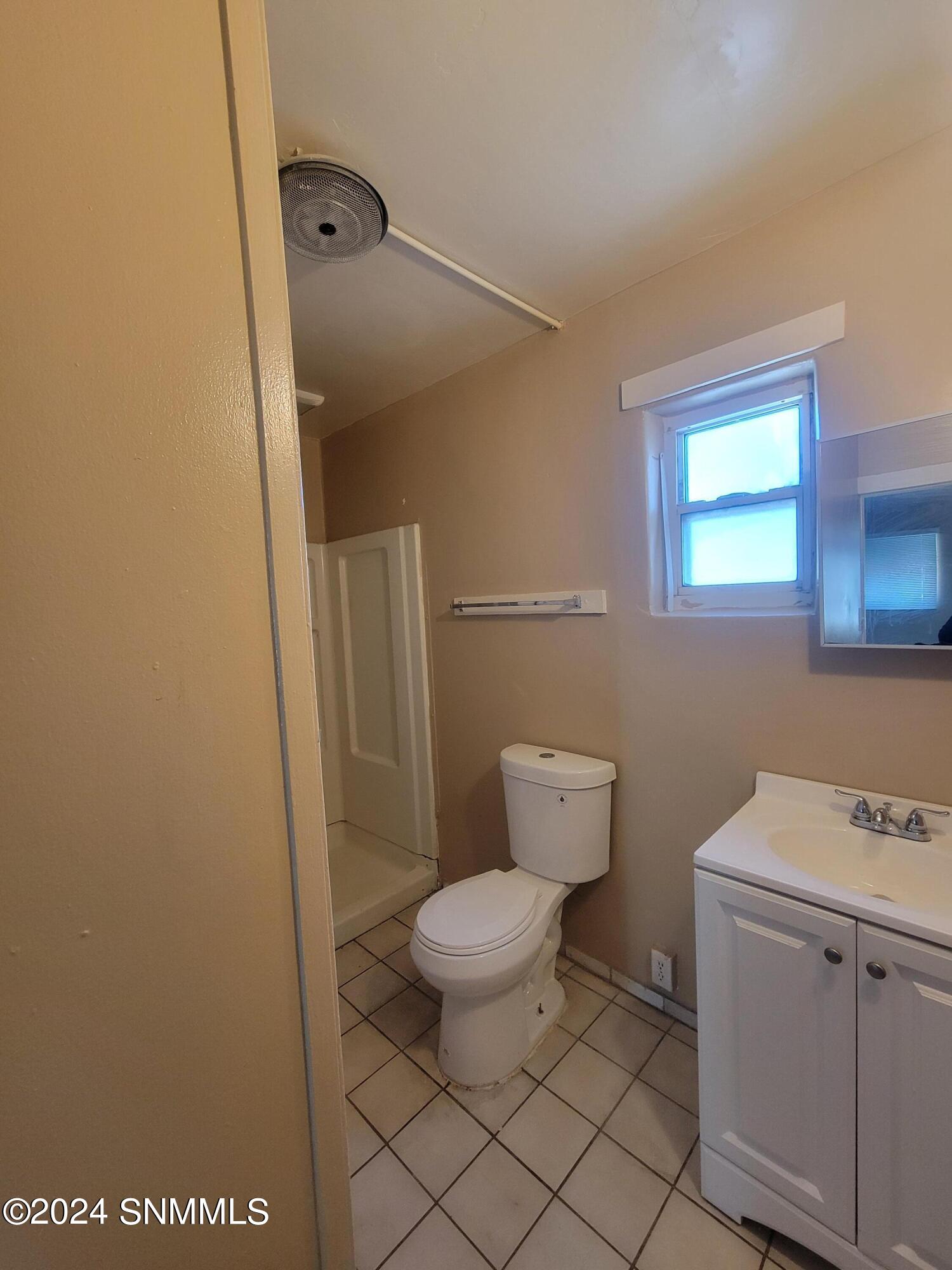 Las Cruces, New Mexico 88001, United States, 1 Bedroom Bedrooms, ,1 BathroomBathrooms,Residential,Pending,62464
