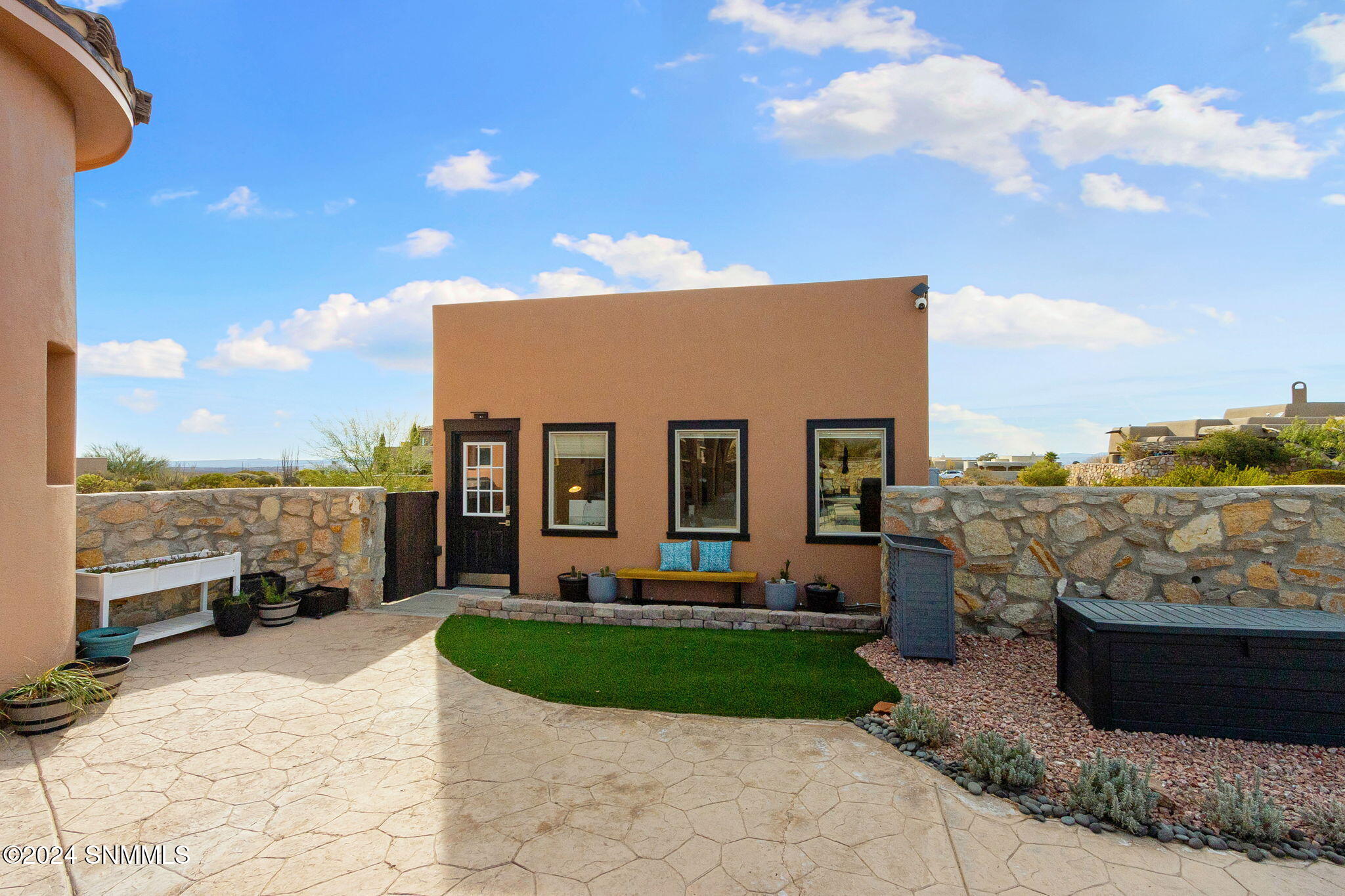 8910 Bougainvillea Court, Las Cruces, New York image 9