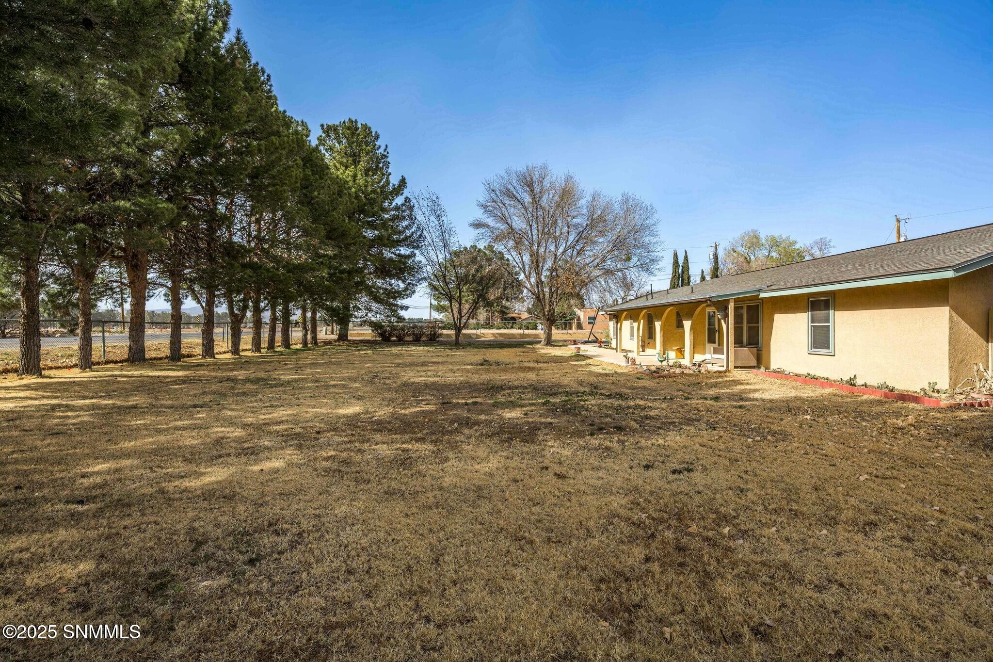 4300 N Valley Drive, Las Cruces, New Mexico image 8