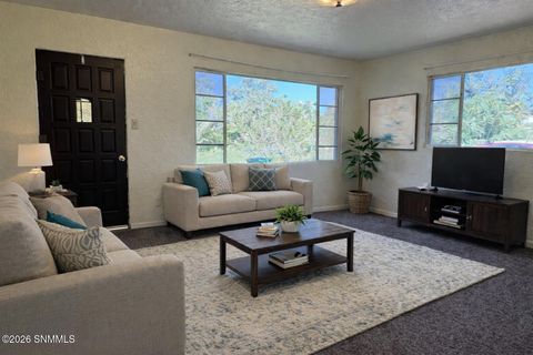 Apartment For Sale - 807/805 Escondida St<br/> Santa Clara, NM 88026