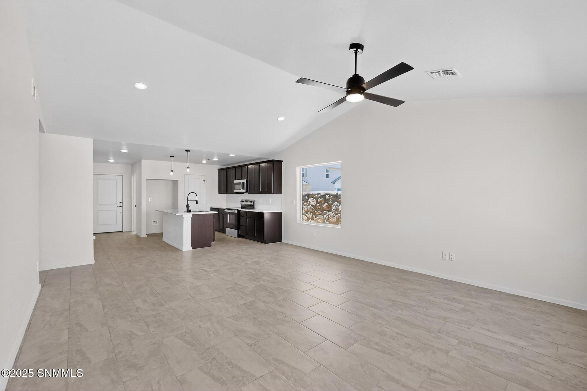 2098 Meteor Street, Las Cruces, New Mexico image 11