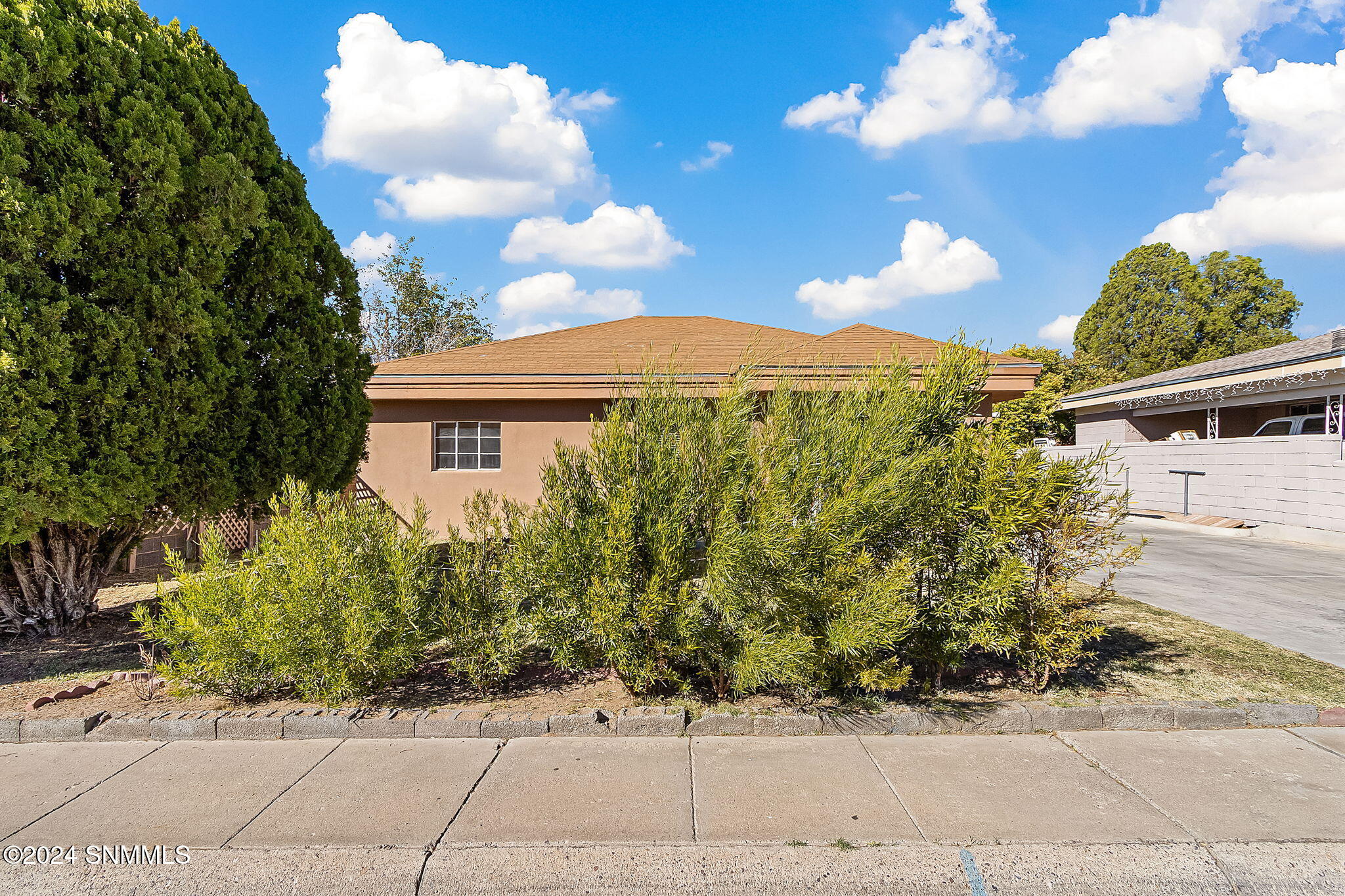 1909 Klein Avenue, Las Cruces, New Mexico image 2