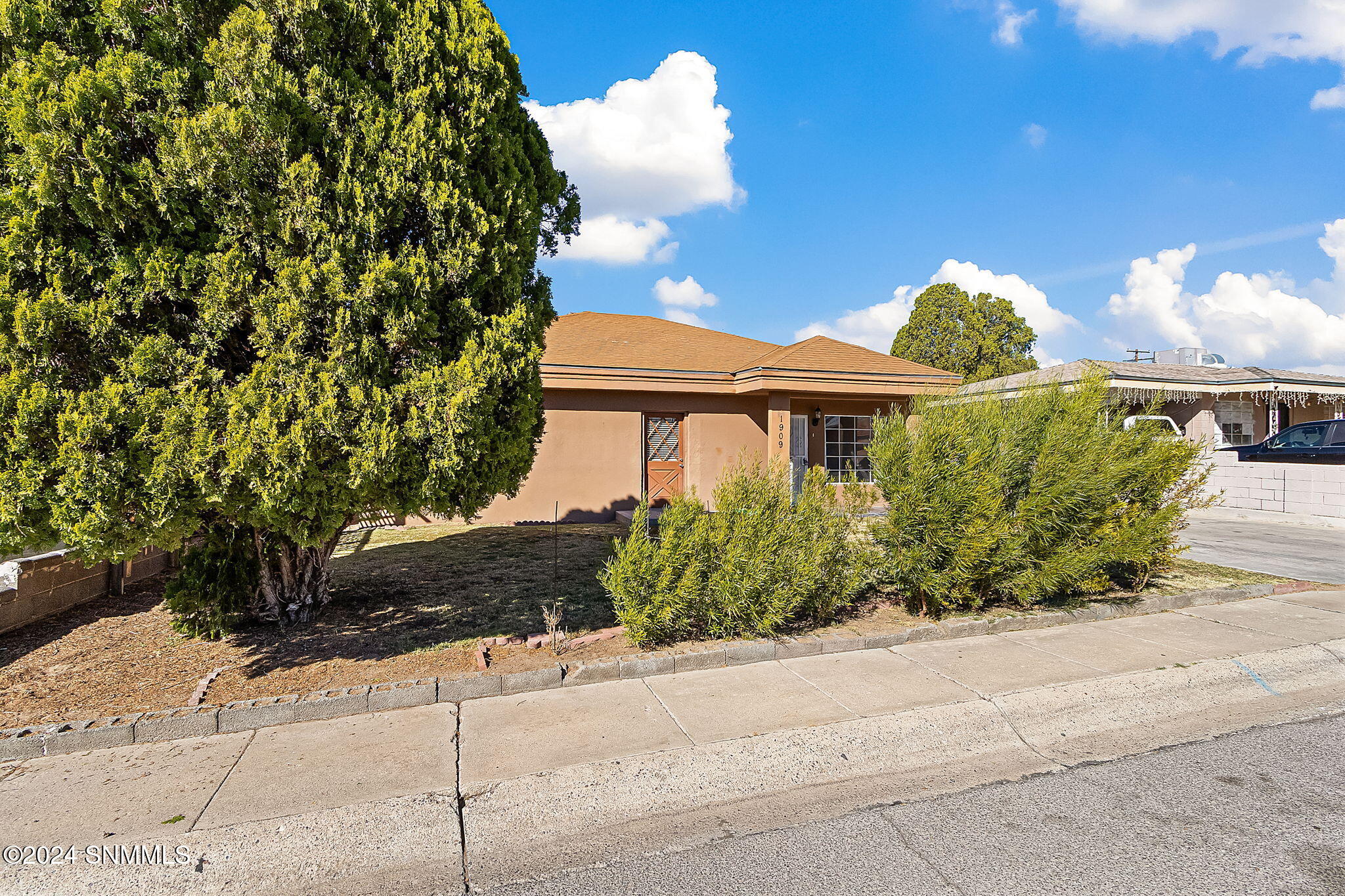 1909 Klein Avenue, Las Cruces, New Mexico image 3