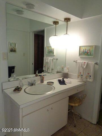 Las Cruces, New Mexico 88005, United States, 4 Bedrooms Bedrooms, ,4 BathroomsBathrooms,Residential,Active,216744