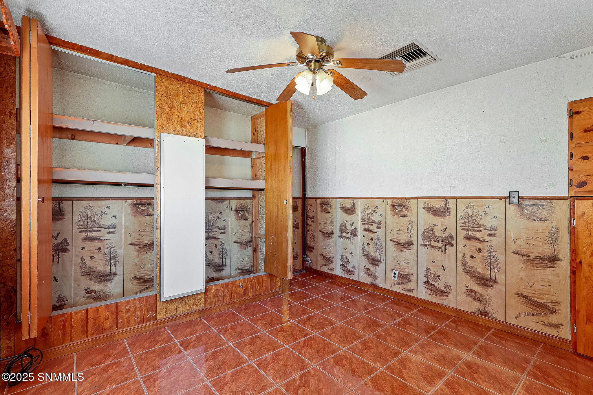 129 Encino Drive, Sunland Park, New York image 32