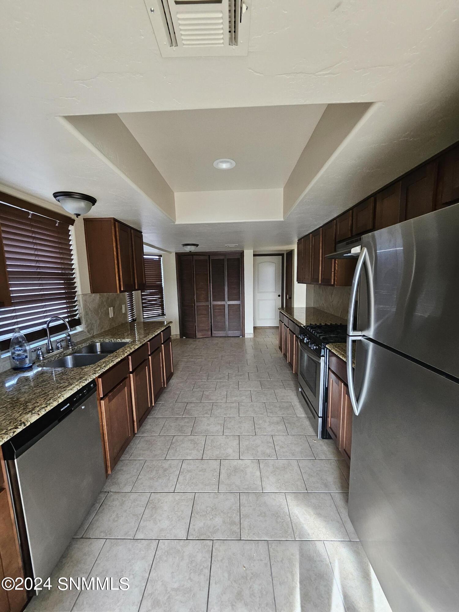 Las Cruces, New Mexico 88011, United States, 3 Bedrooms Bedrooms, ,2 BathroomsBathrooms,Residential,Active,56050