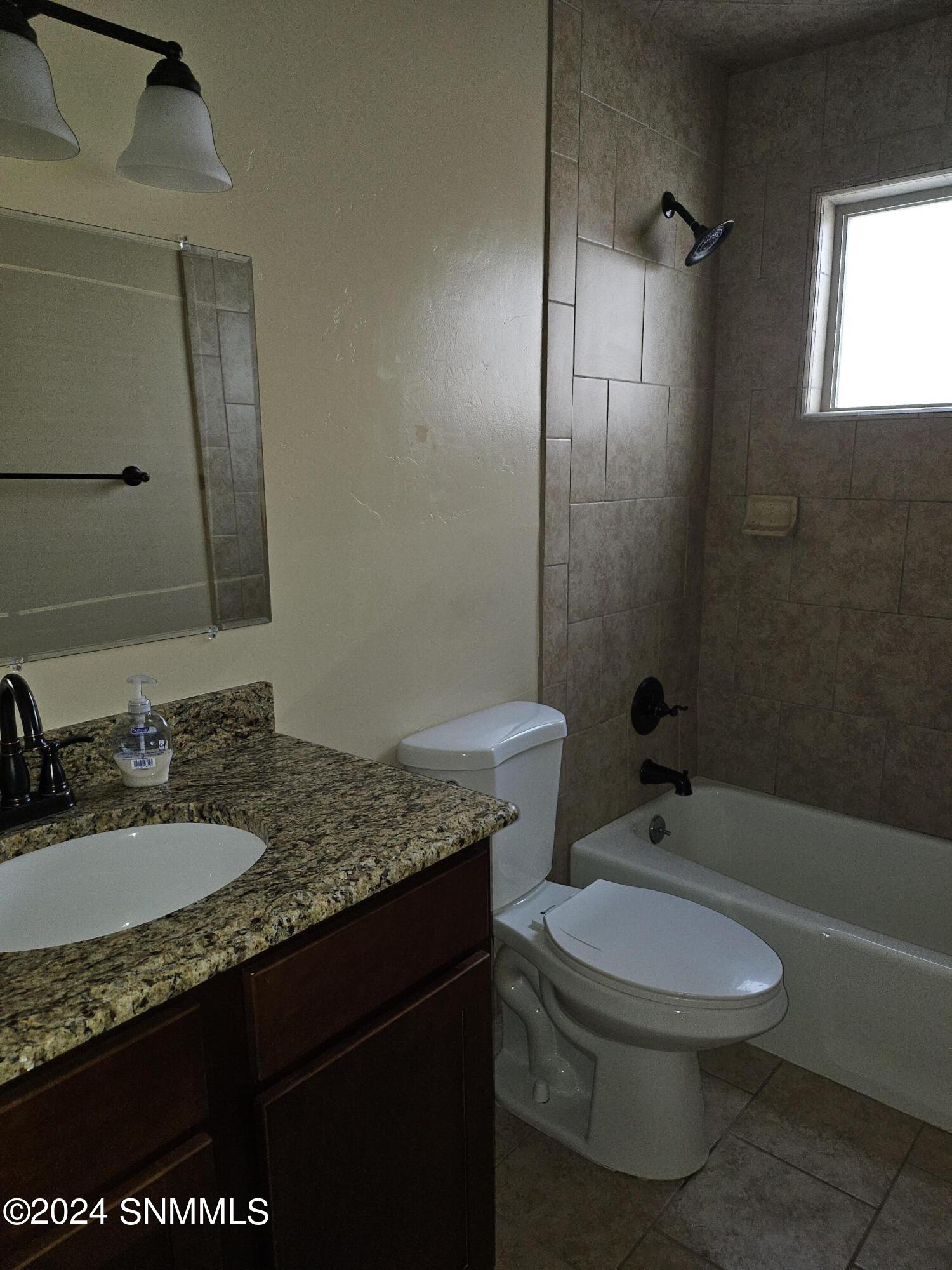 Las Cruces, New Mexico 88011, United States, 3 Bedrooms Bedrooms, ,2 BathroomsBathrooms,Residential,Active,56050