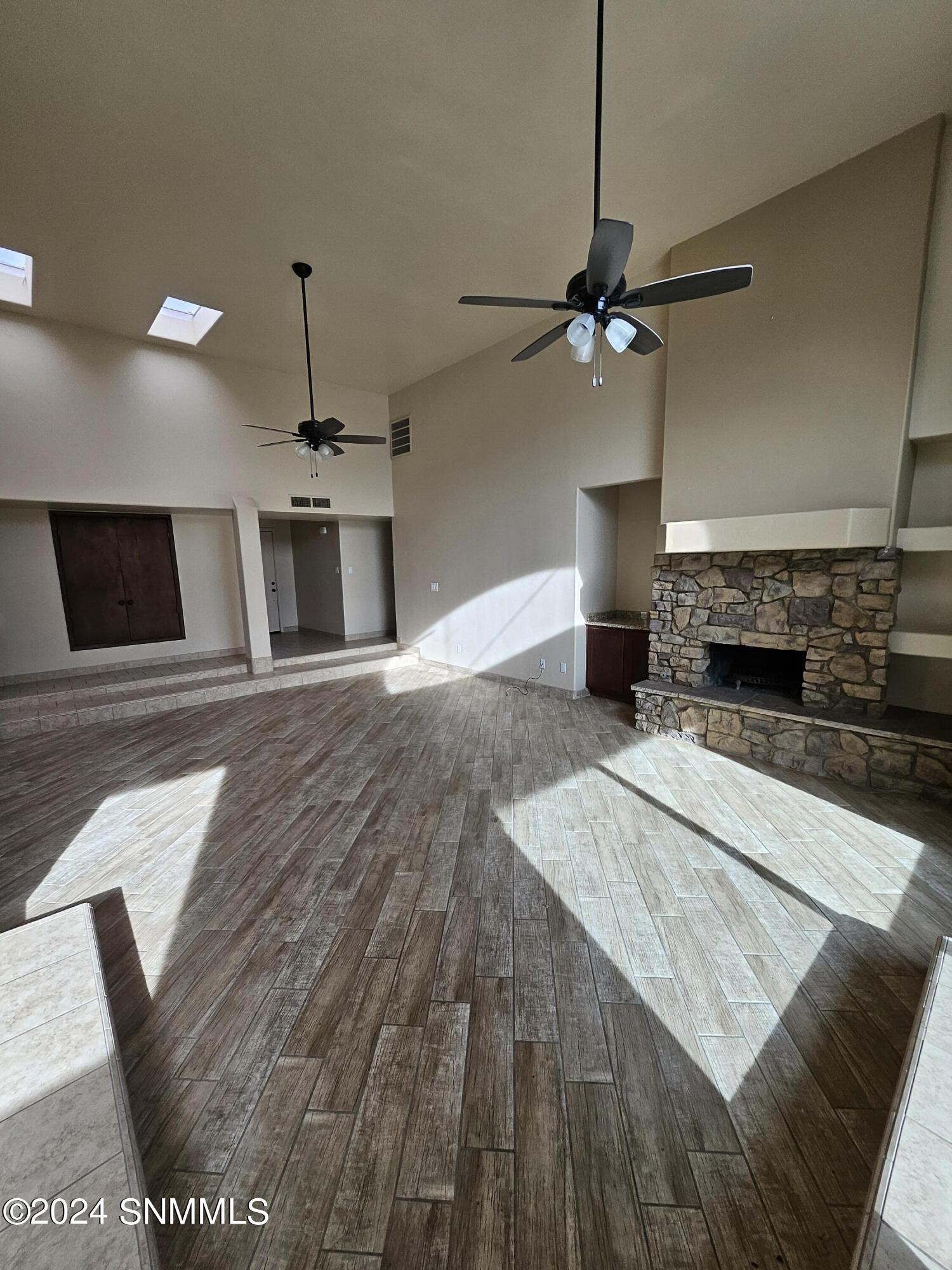 Las Cruces, New Mexico 88011, United States, 3 Bedrooms Bedrooms, ,2 BathroomsBathrooms,Residential,Active,56050