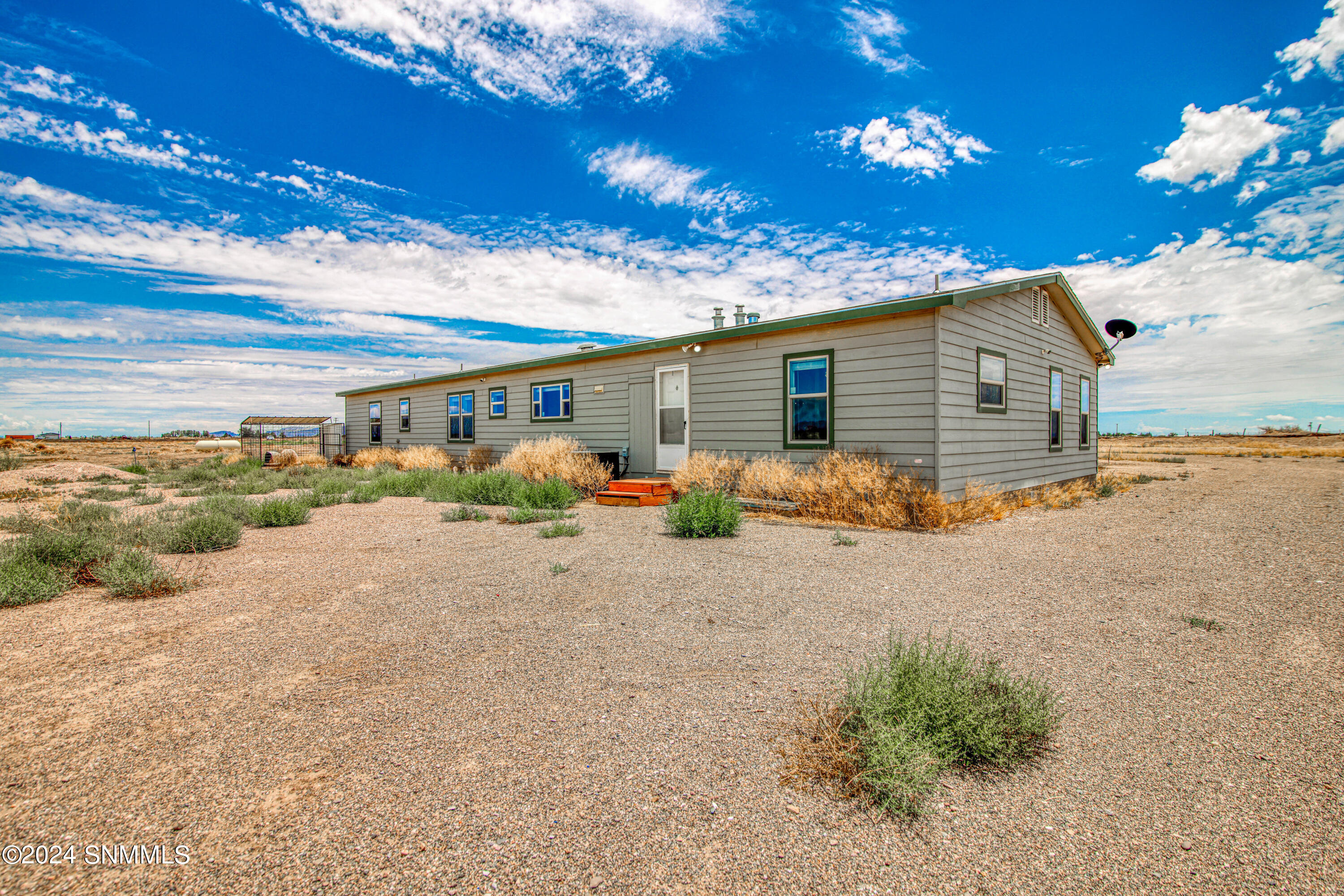 5715 SW Florida St, Deming, New Mexico image 6