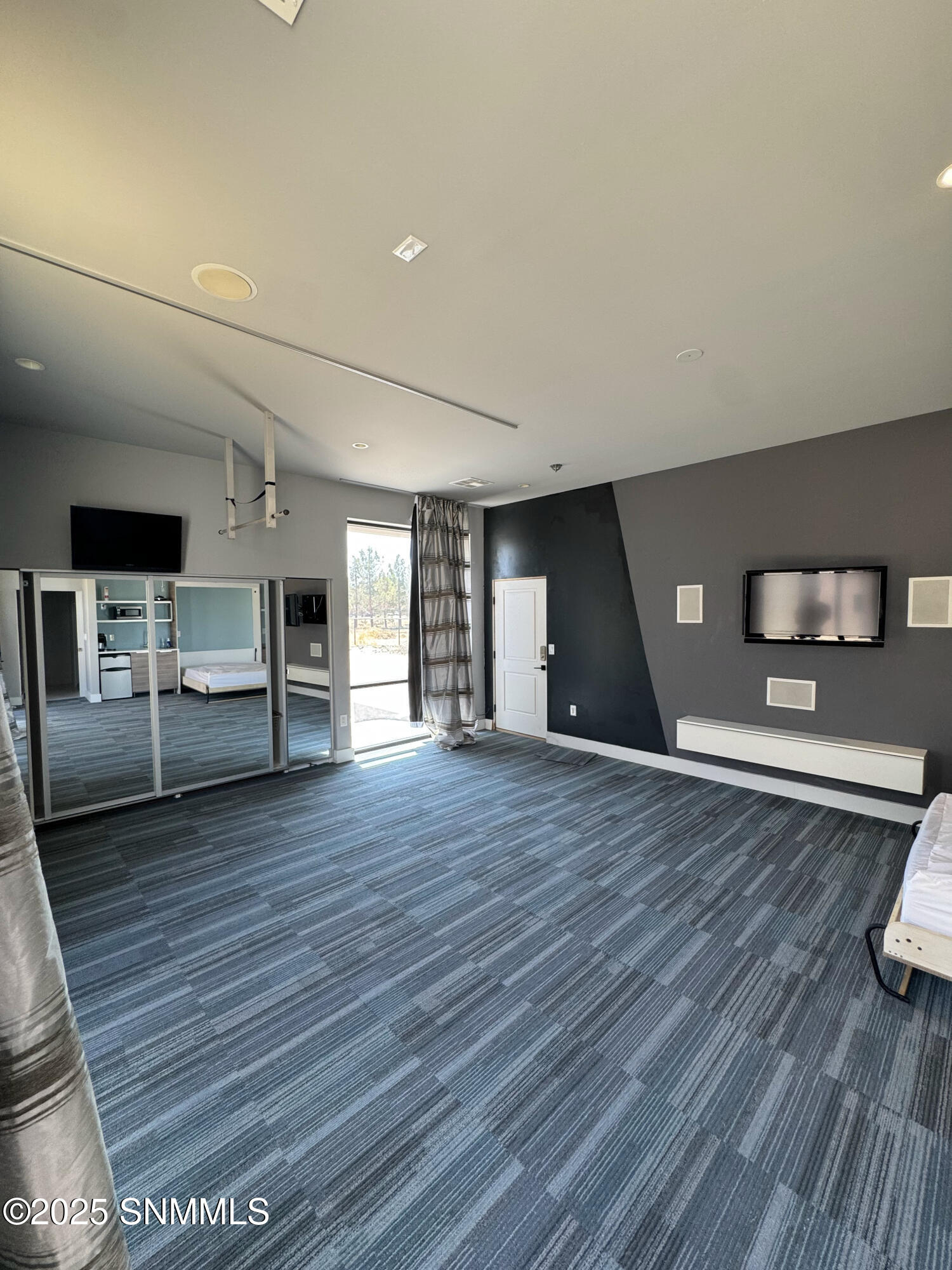 Las Cruces, New Mexico 88007, United States, 4 Bedrooms Bedrooms, ,3 BathroomsBathrooms,Residential,Active,171435