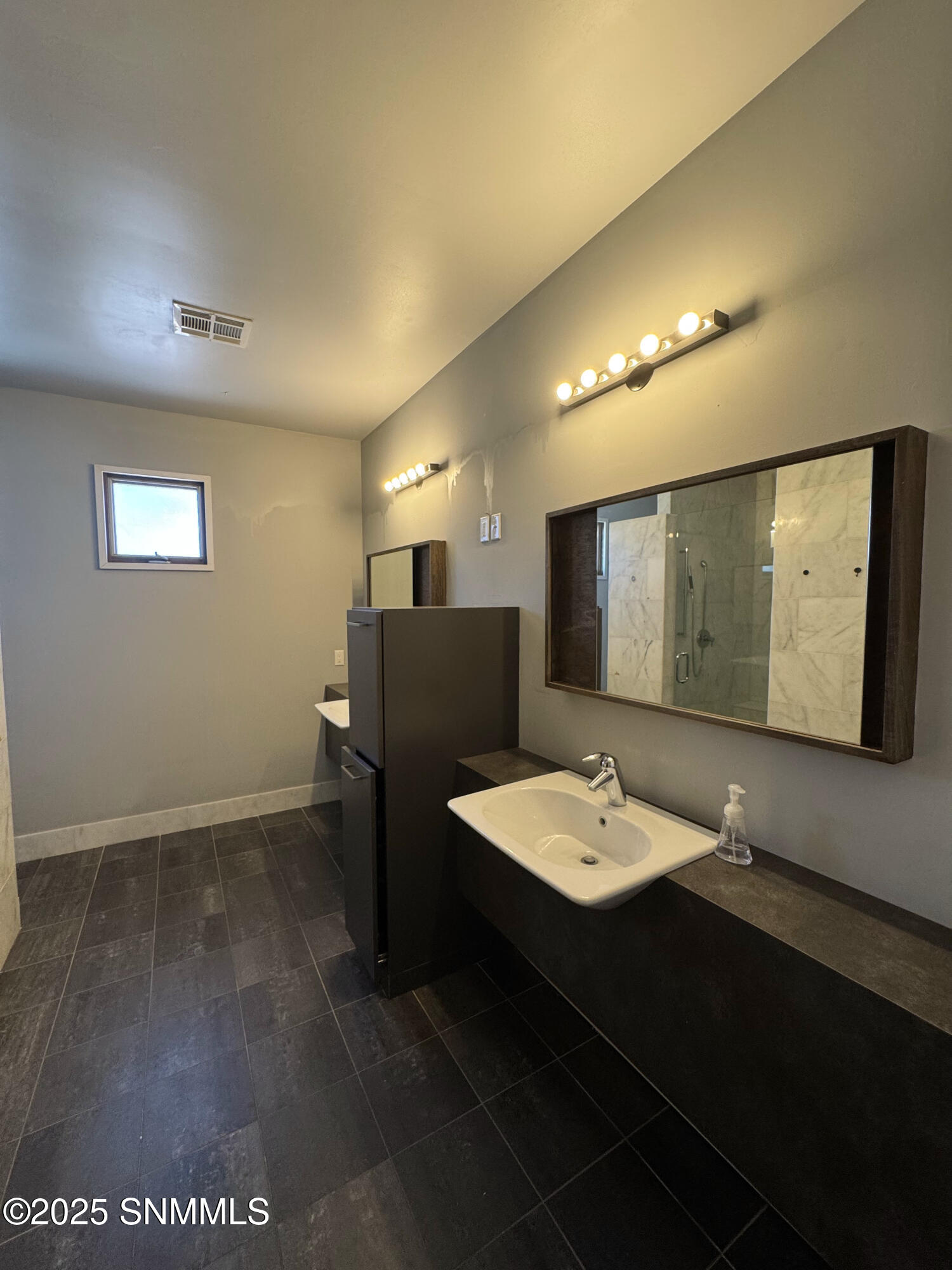 Las Cruces, New Mexico 88007, United States, 4 Bedrooms Bedrooms, ,3 BathroomsBathrooms,Residential,Active,171435