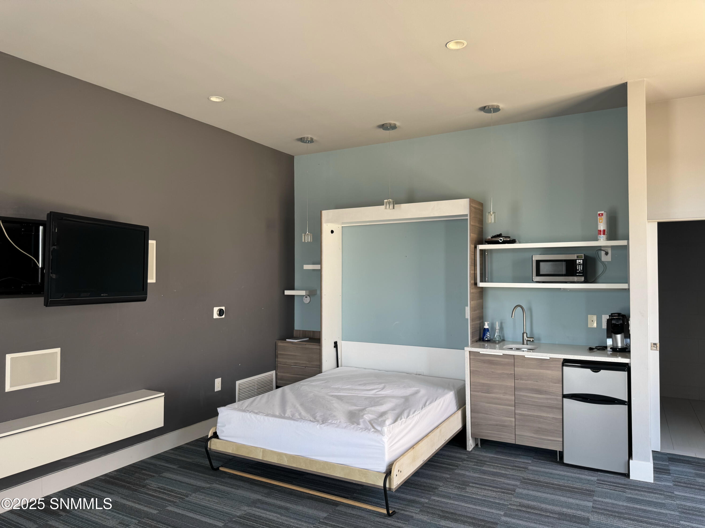 Las Cruces, New Mexico 88007, United States, 4 Bedrooms Bedrooms, ,3 BathroomsBathrooms,Residential,Active,171435