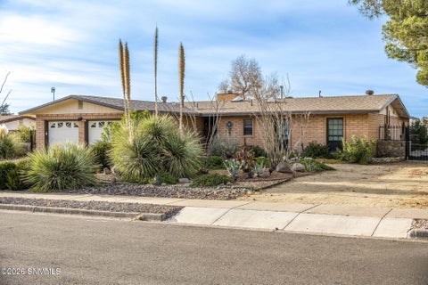Apartment For Sale - 2303 Uranus Avenue<br/> Las Cruces, NM 88012