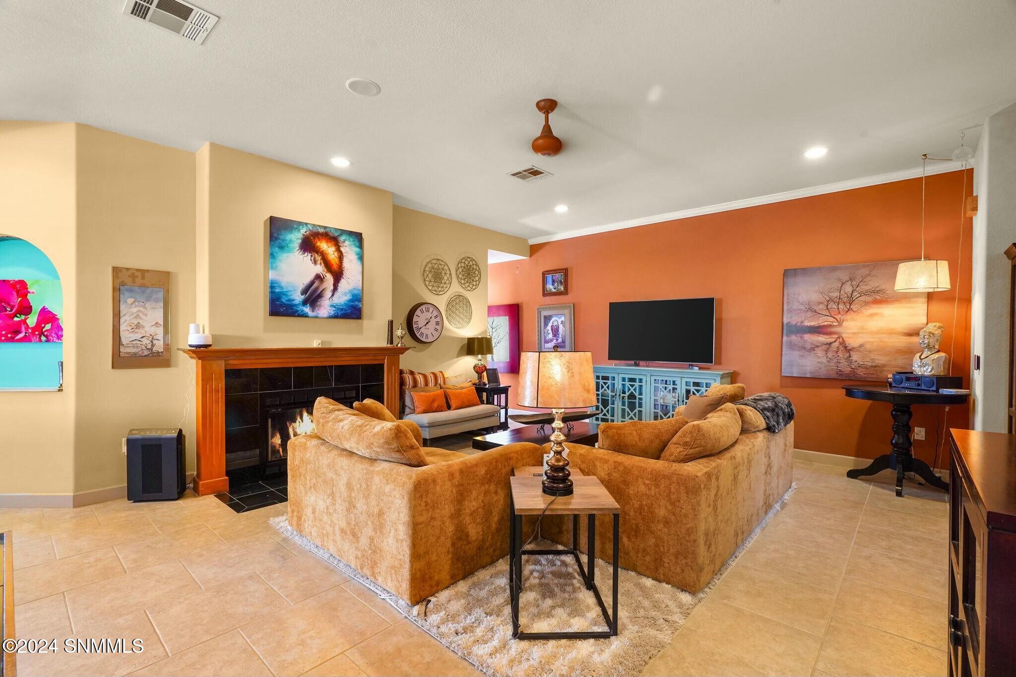 2104 Wagonmound Trail, Las Cruces, New Mexico image 13