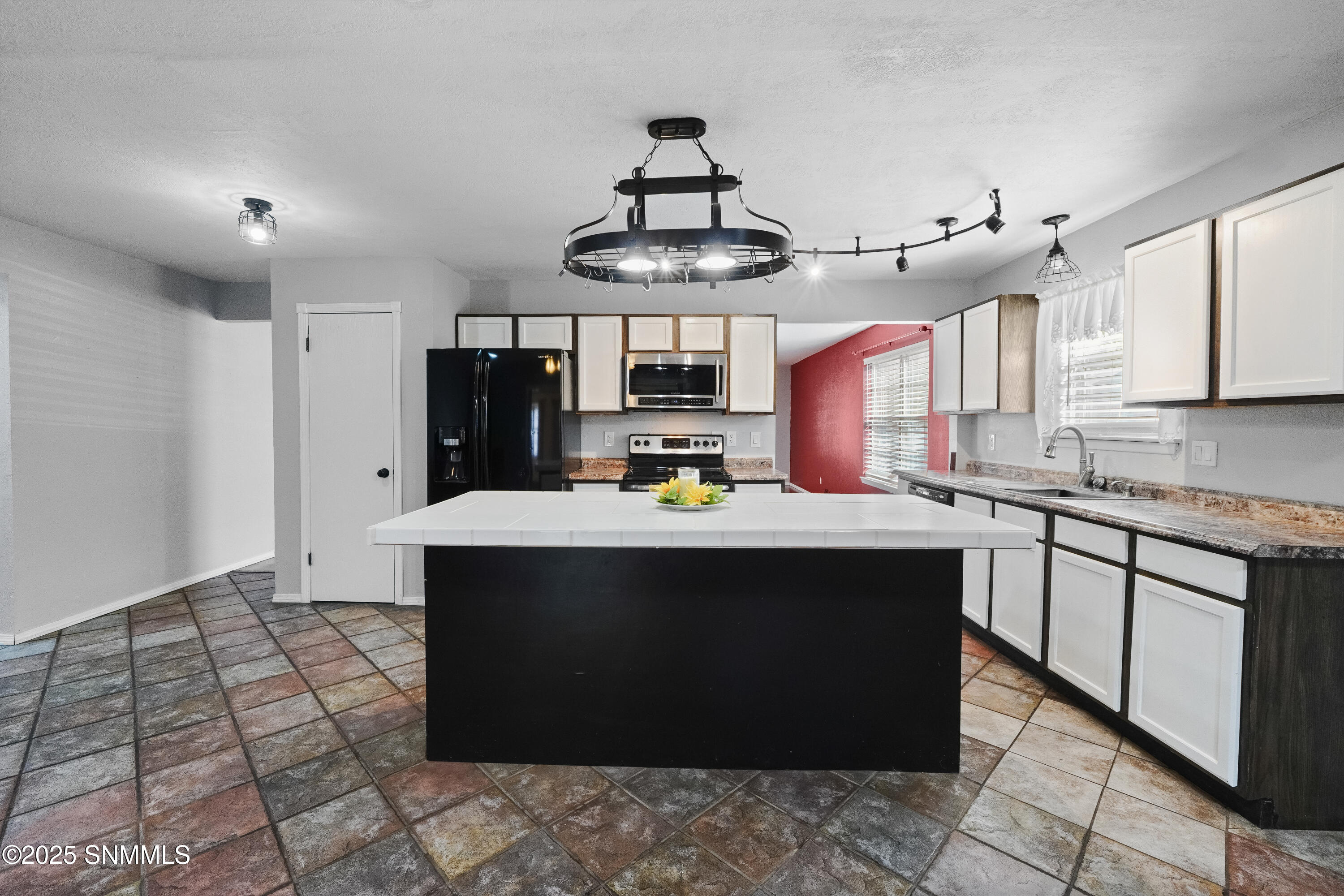 1714 Royal Drive, Las Cruces, New Mexico image 9