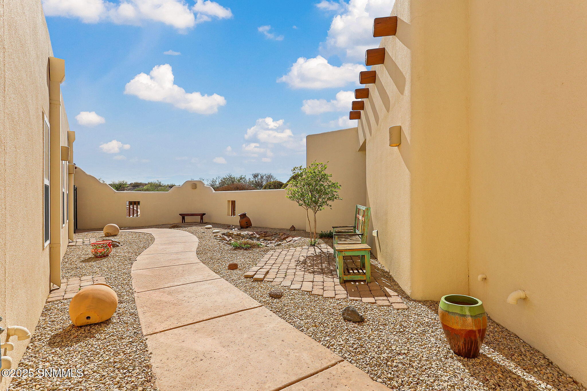 10034 Cantabria Court, Las Cruces, New Mexico image 6